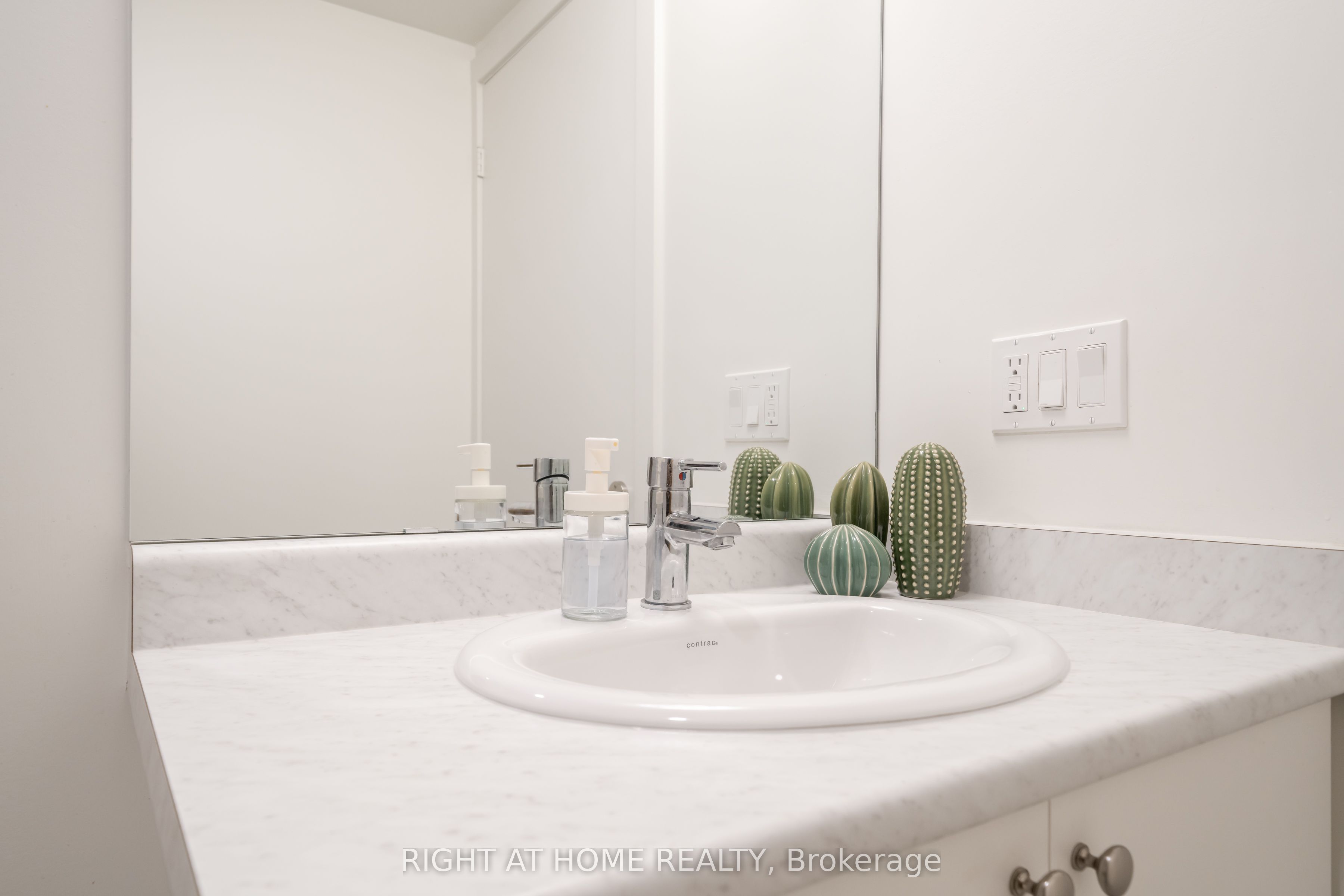 10 Wilby Crescent 807 Property Photo 31