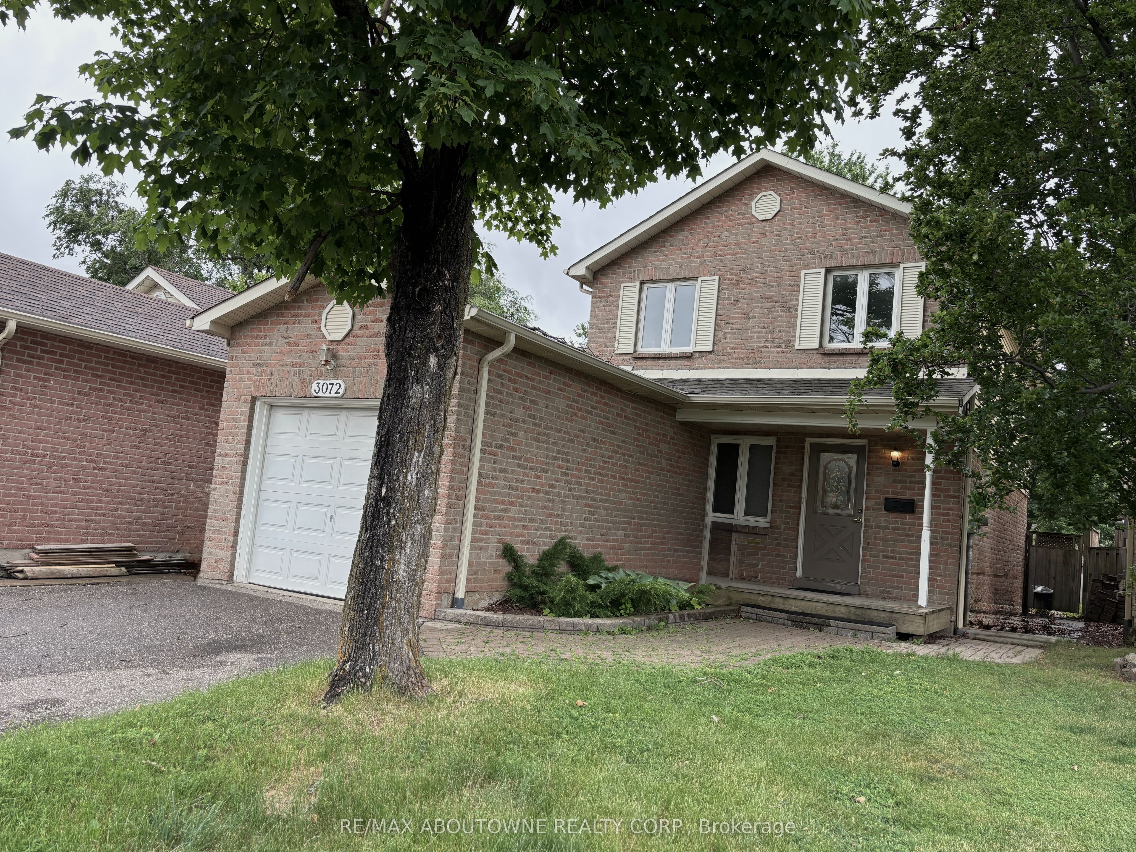3072 Patrick Crescent Property Photo 4