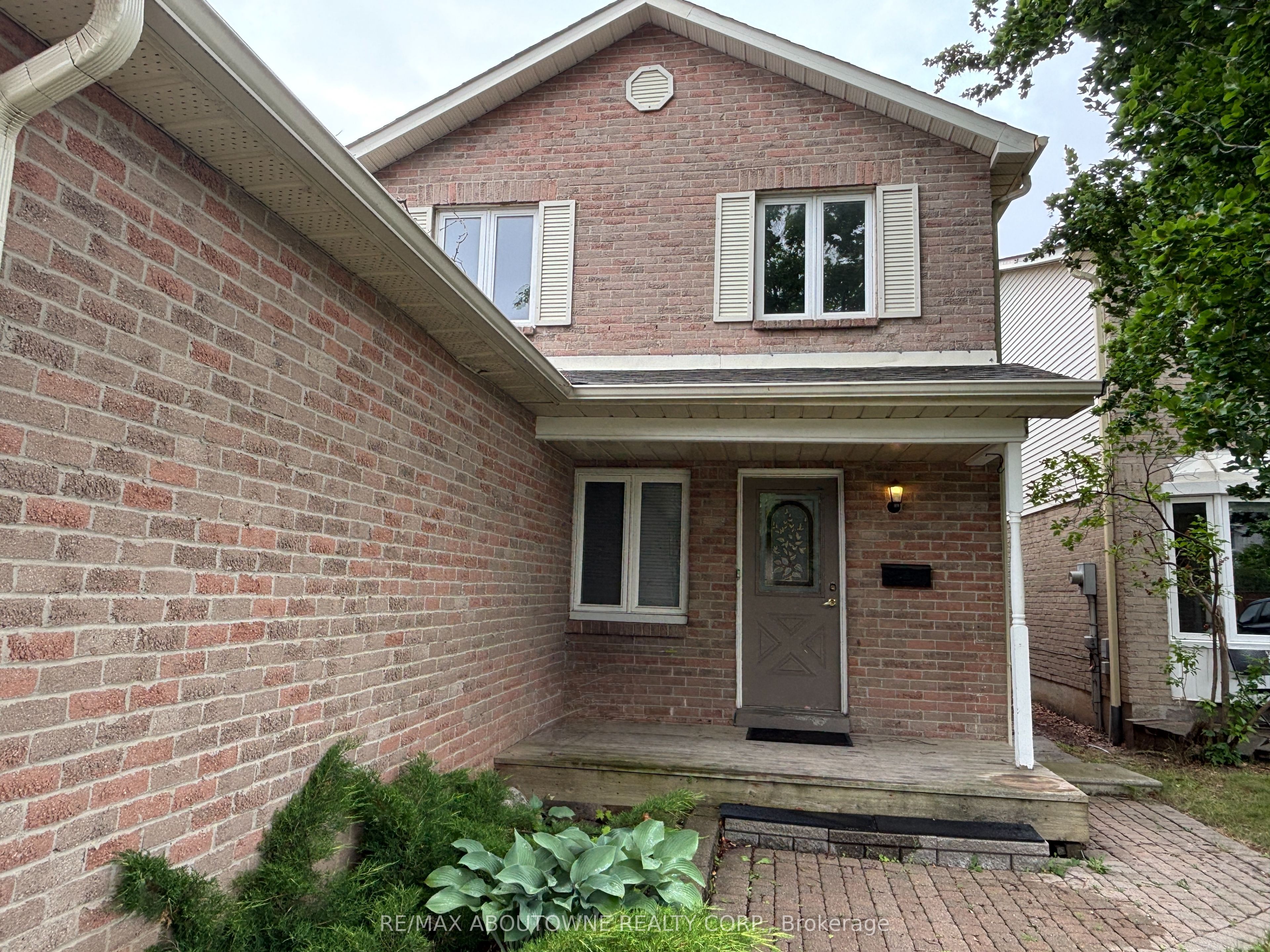 3072 Patrick Crescent Property Photo 5