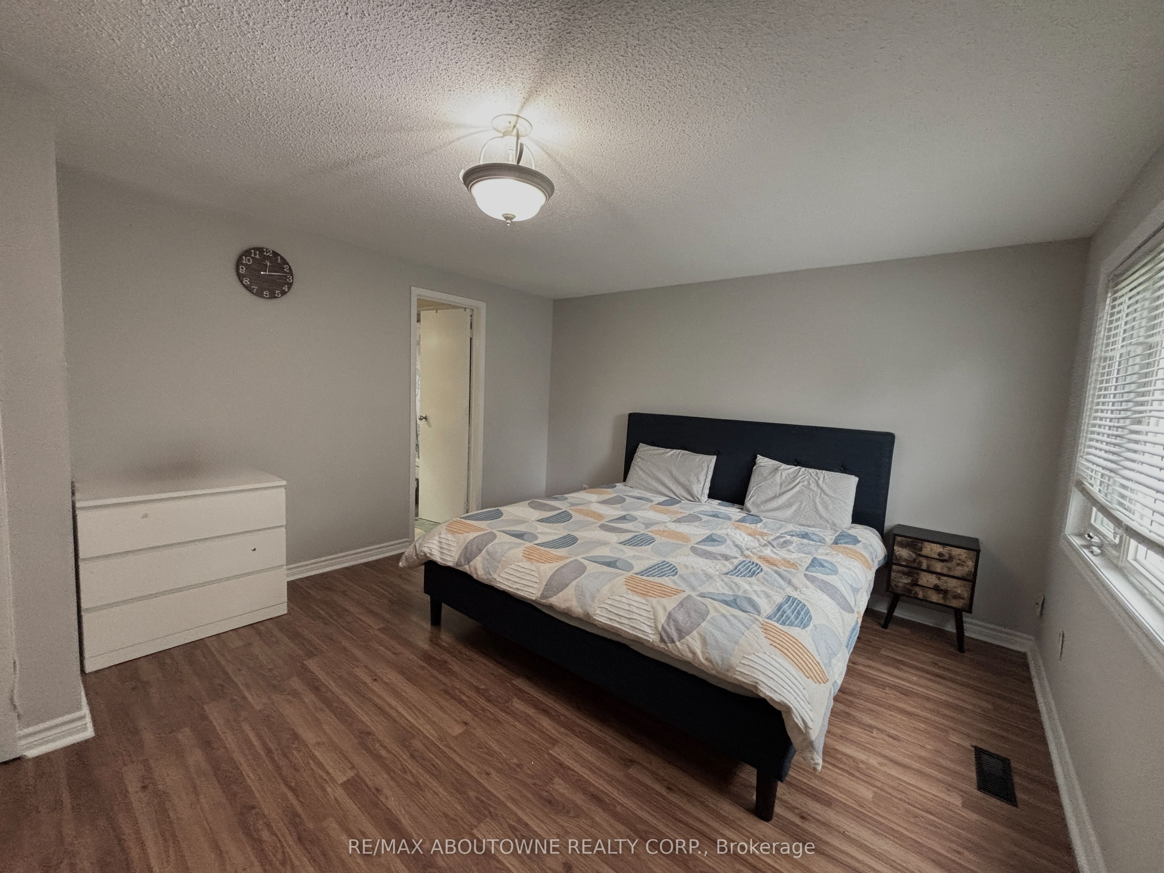 3072 Patrick Crescent Property Photo 12