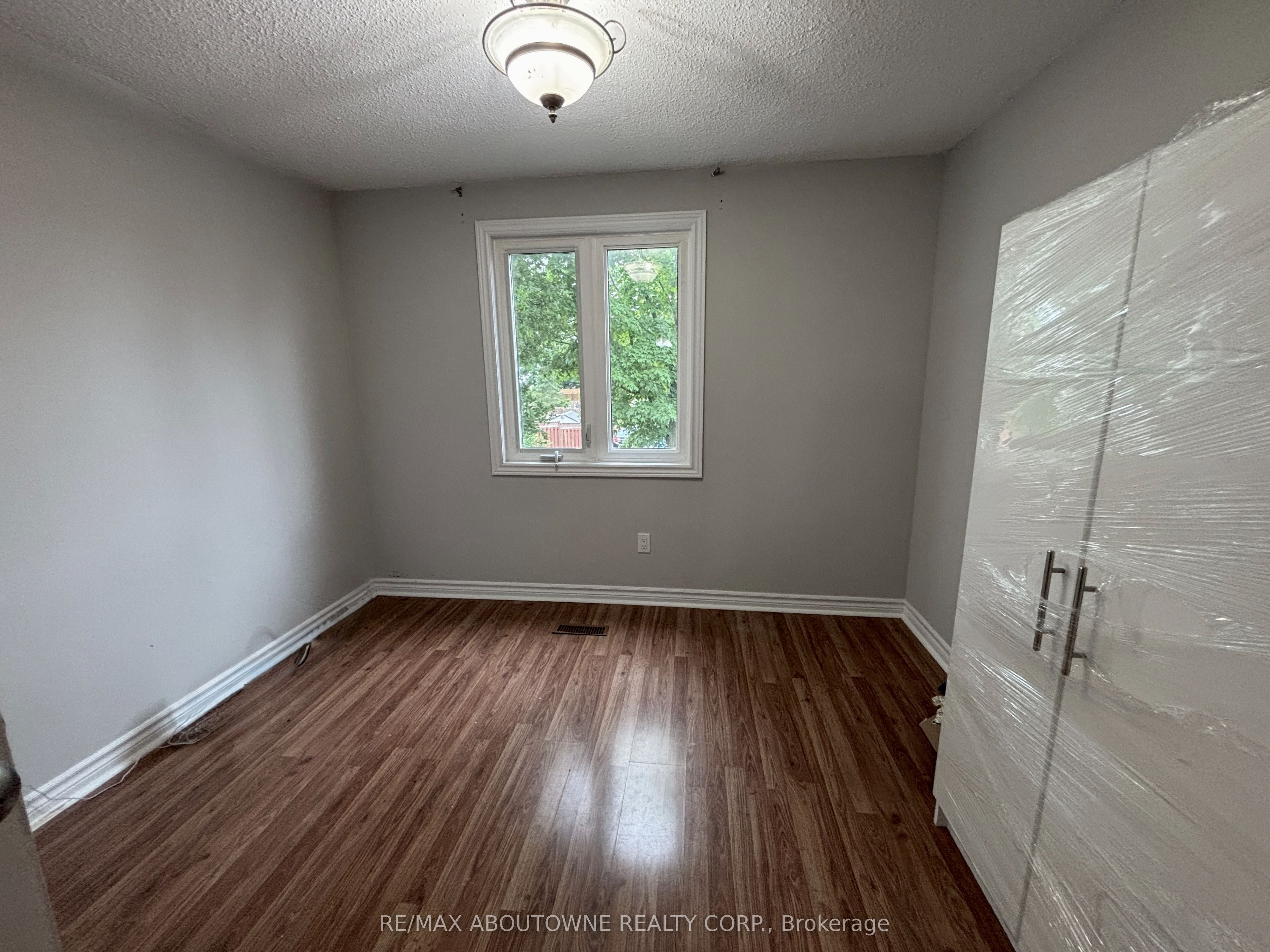 3072 Patrick Crescent Property Photo 18
