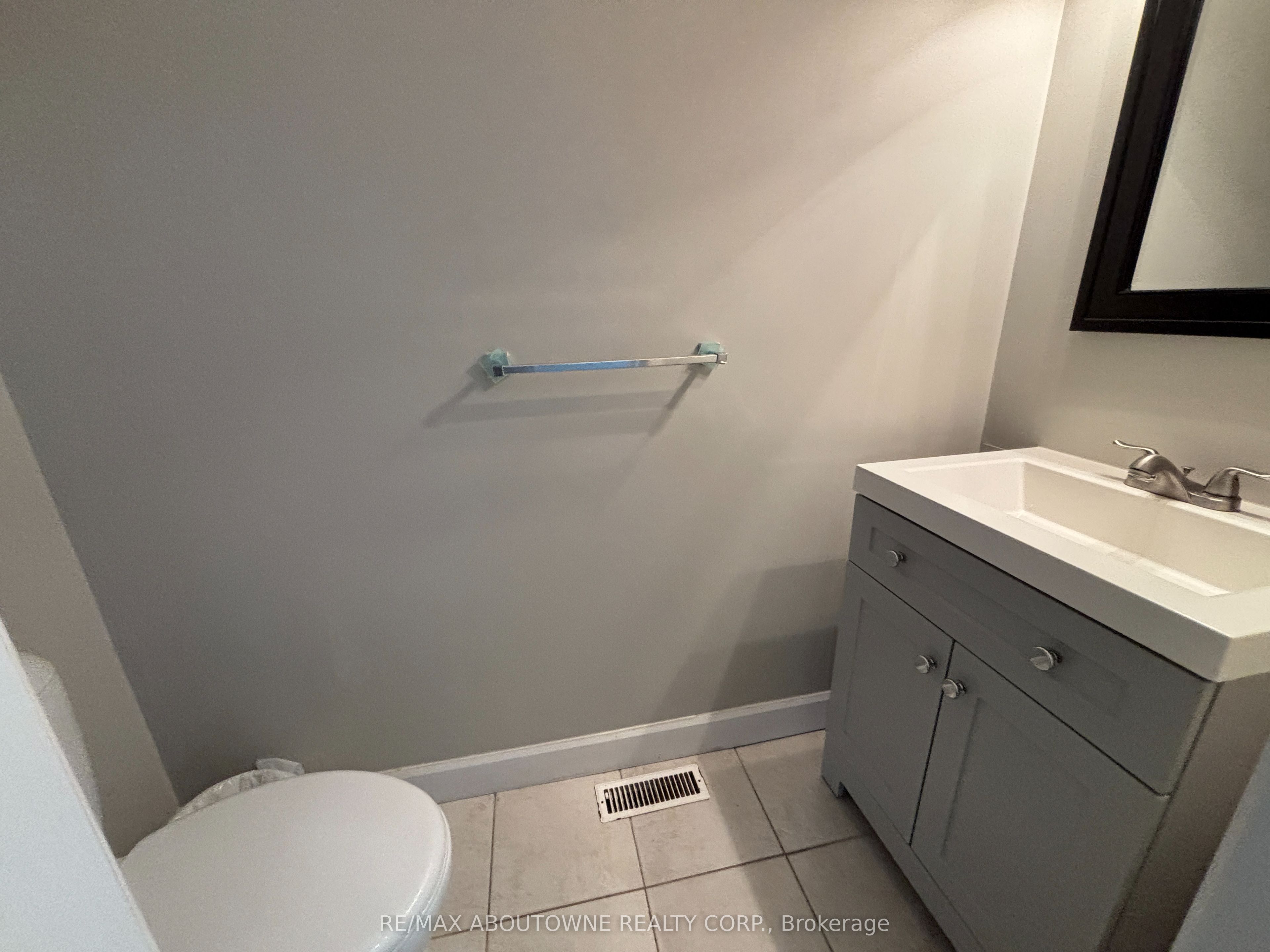 3072 Patrick Crescent Property Photo 28