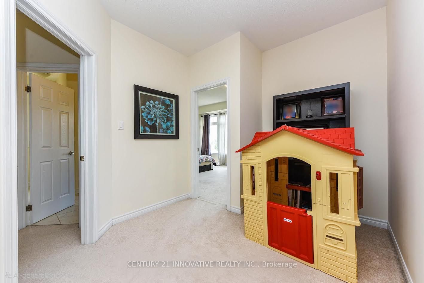 13 Royal West Drive Property Photo 17