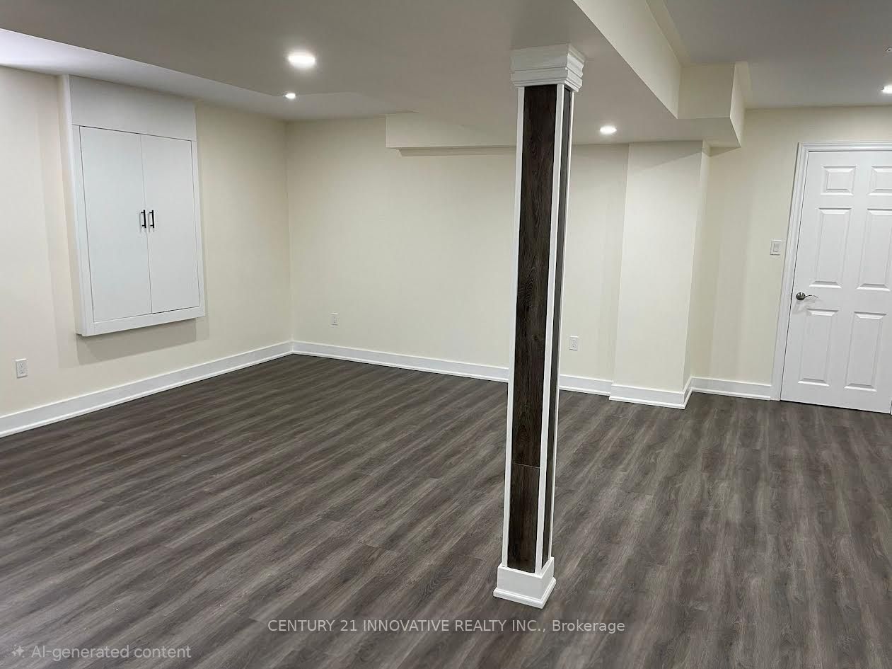 13 Royal West Drive Property Photo 43