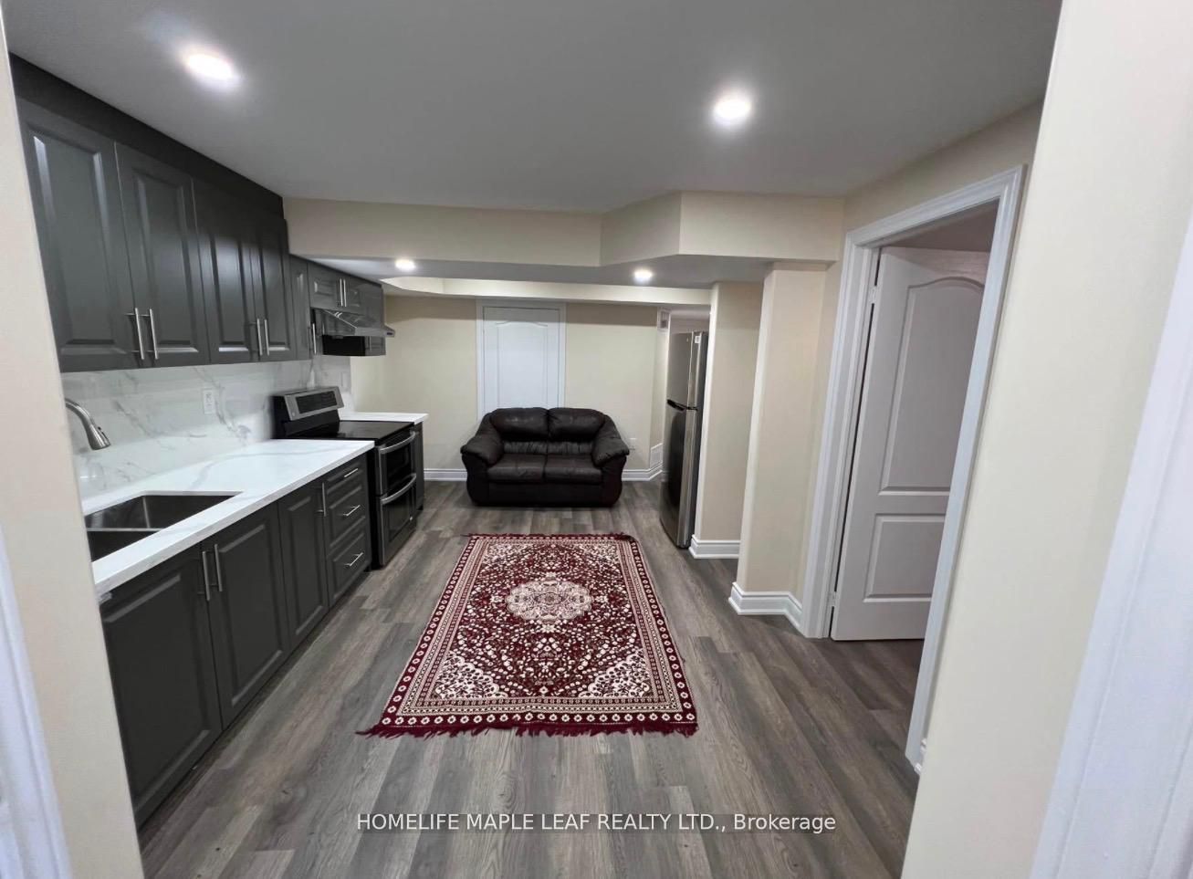92 Robert Parkinson Drive Property Photo 1