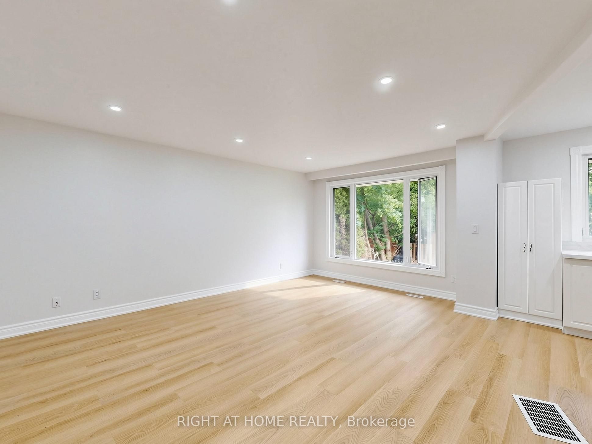 8 Caledonia Road Property Photo 3