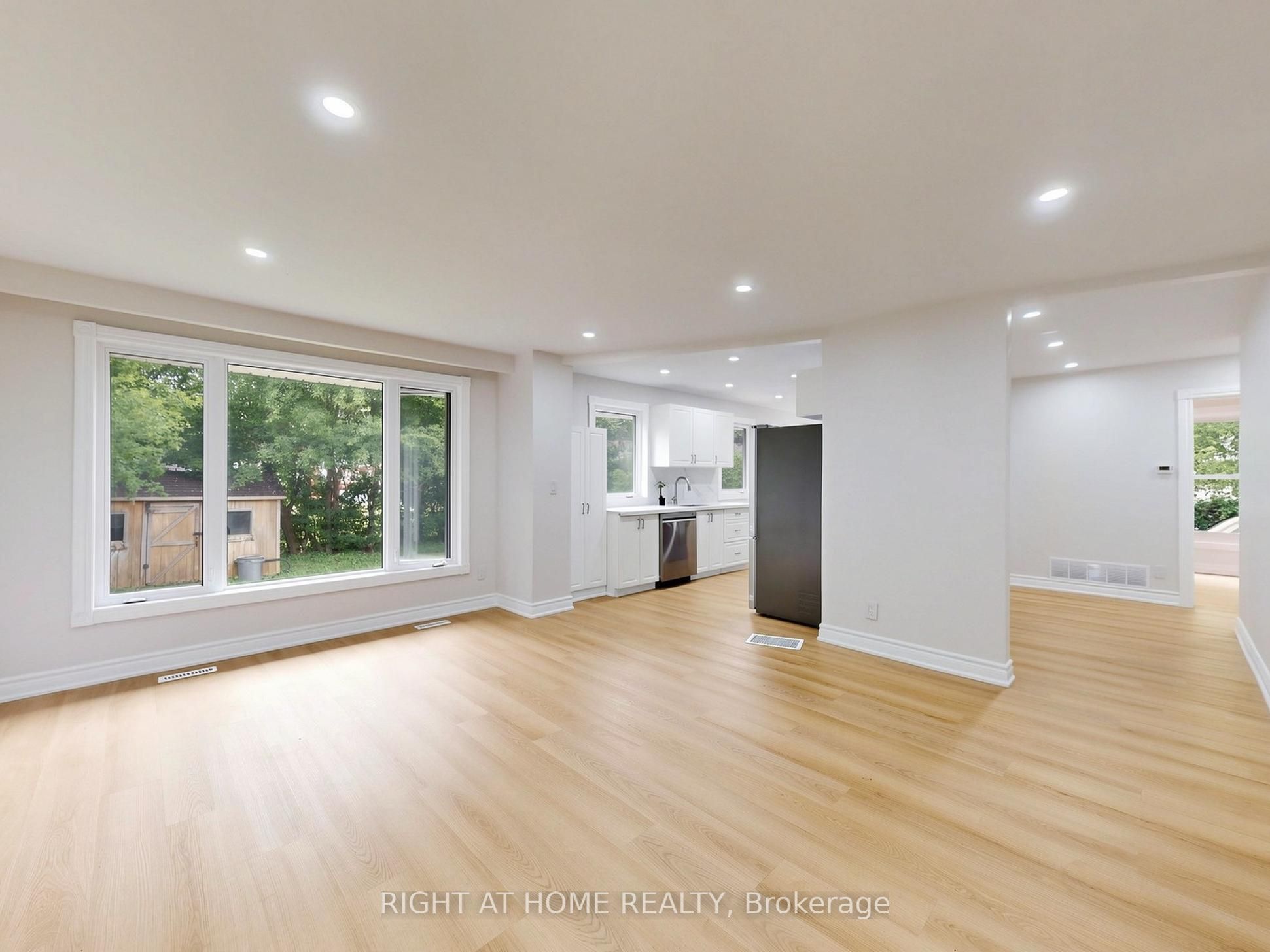 8 Caledonia Road Property Photo 5
