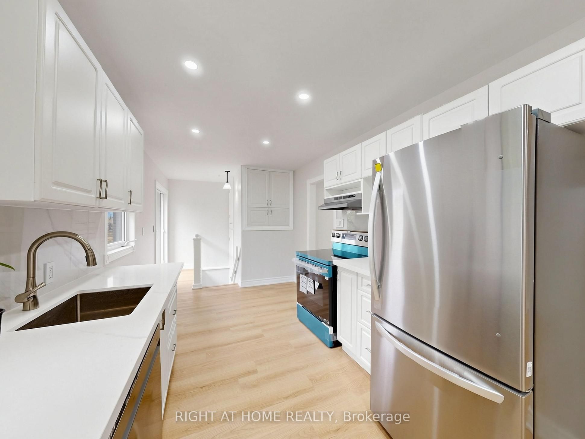 8 Caledonia Road Property Photo 8