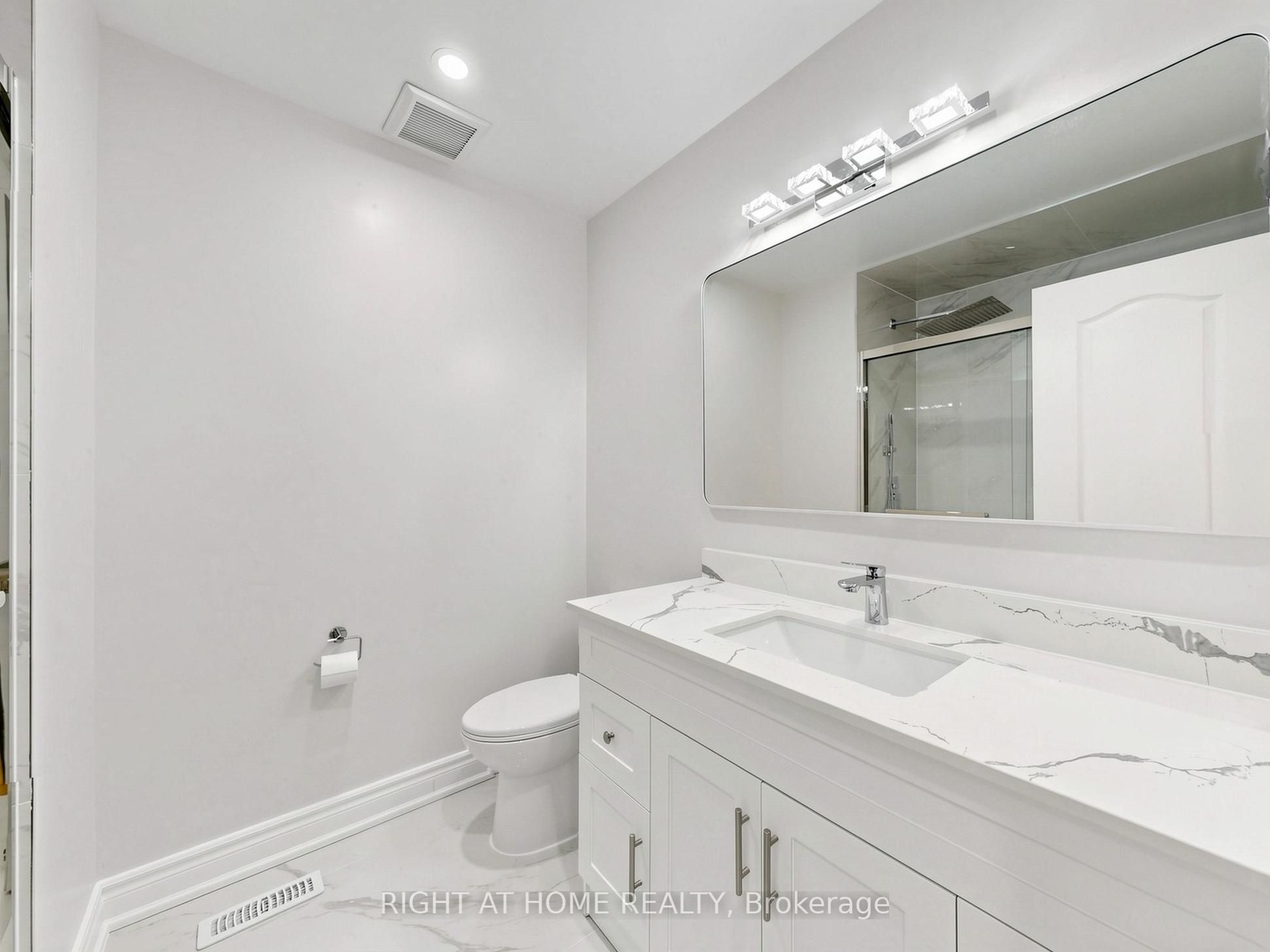 8 Caledonia Road Property Photo 14