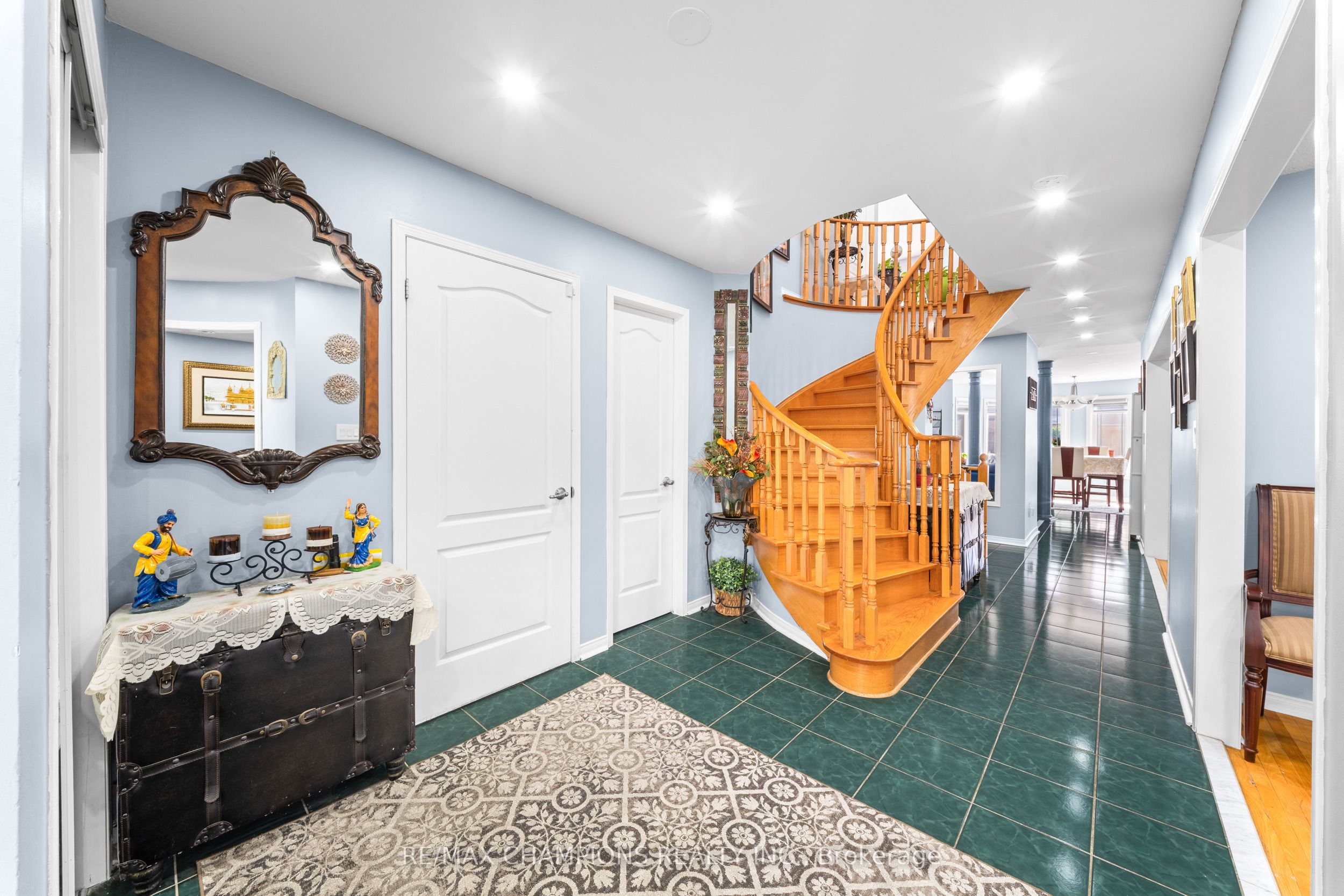 3 Fiddleneck Crescent Property Photo 7