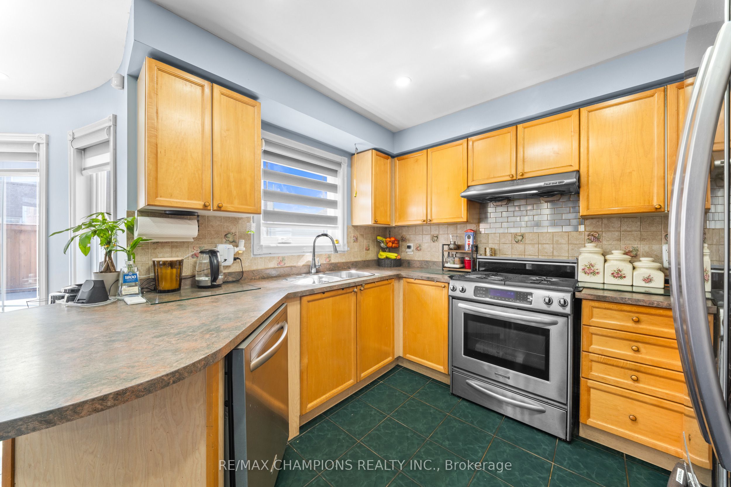 3 Fiddleneck Crescent Property Photo 15