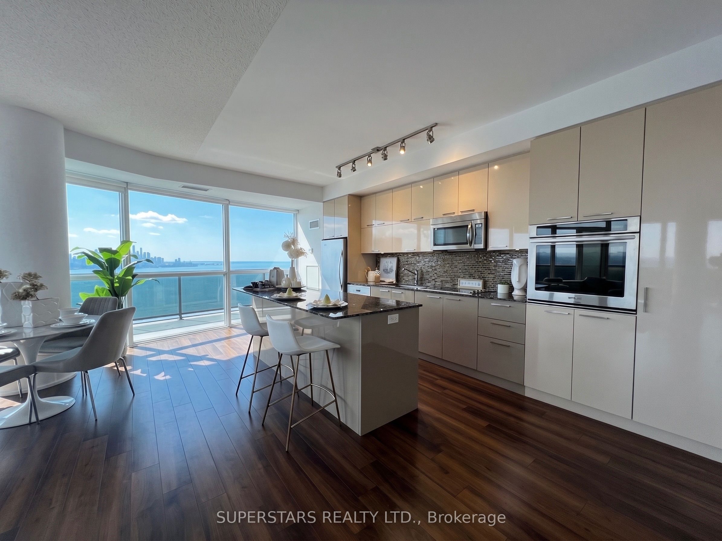 80 Marine Parade Drive 2302 Property Photo 4