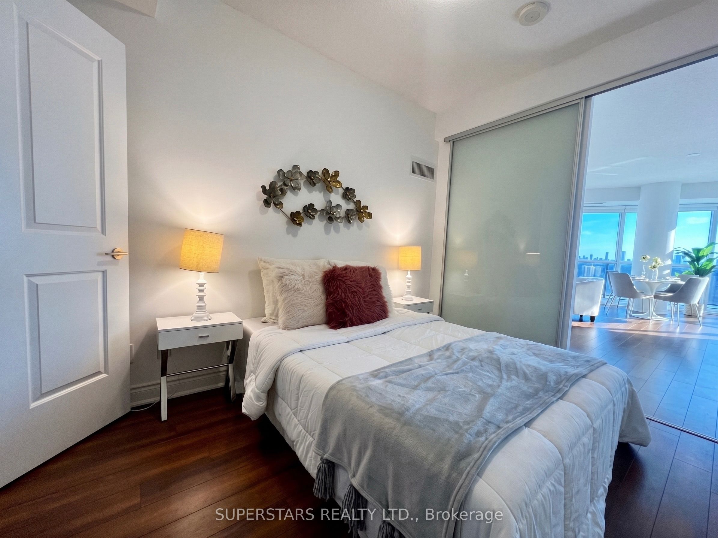 80 Marine Parade Drive 2302 Property Photo 11
