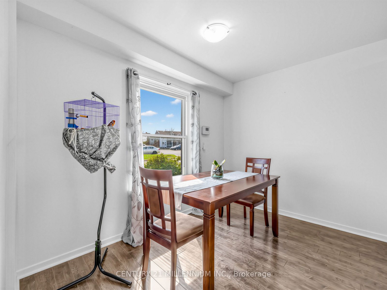 1020 Central Park Drive W 52 Property Photo 11