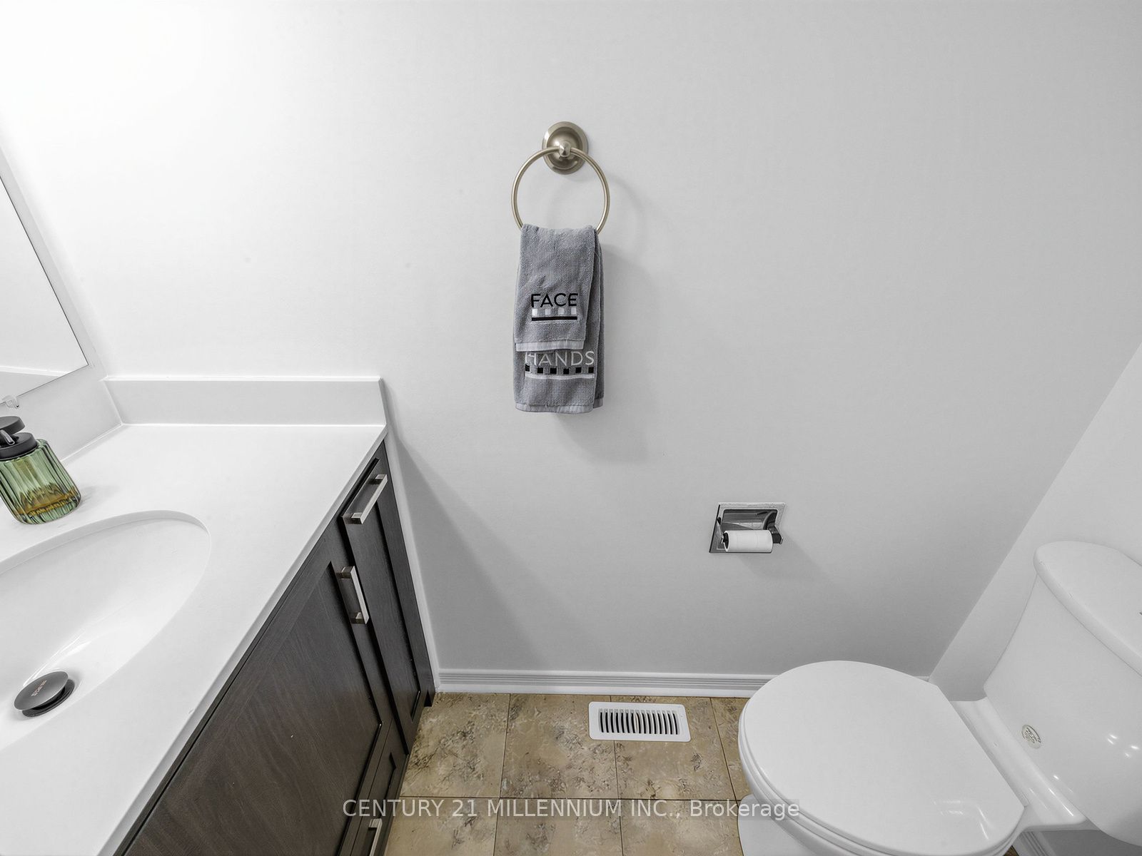 1020 Central Park Drive W 52 Property Photo 15