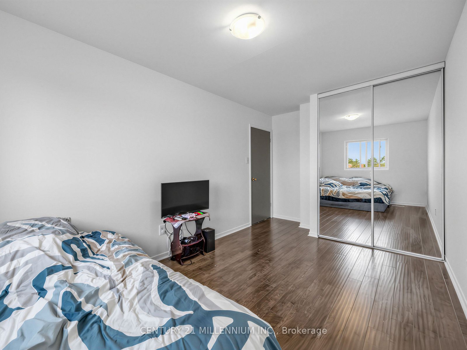 1020 Central Park Drive W 52 Property Photo 26