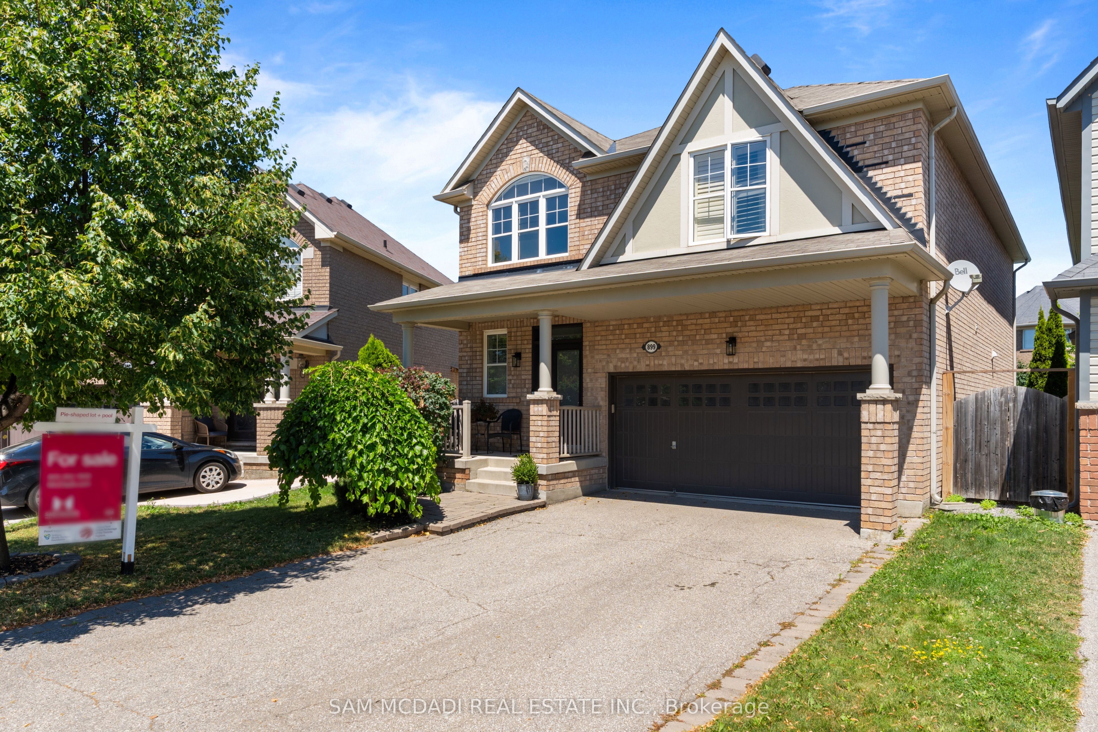 899 Pickersgill Crescent Property Photo 1