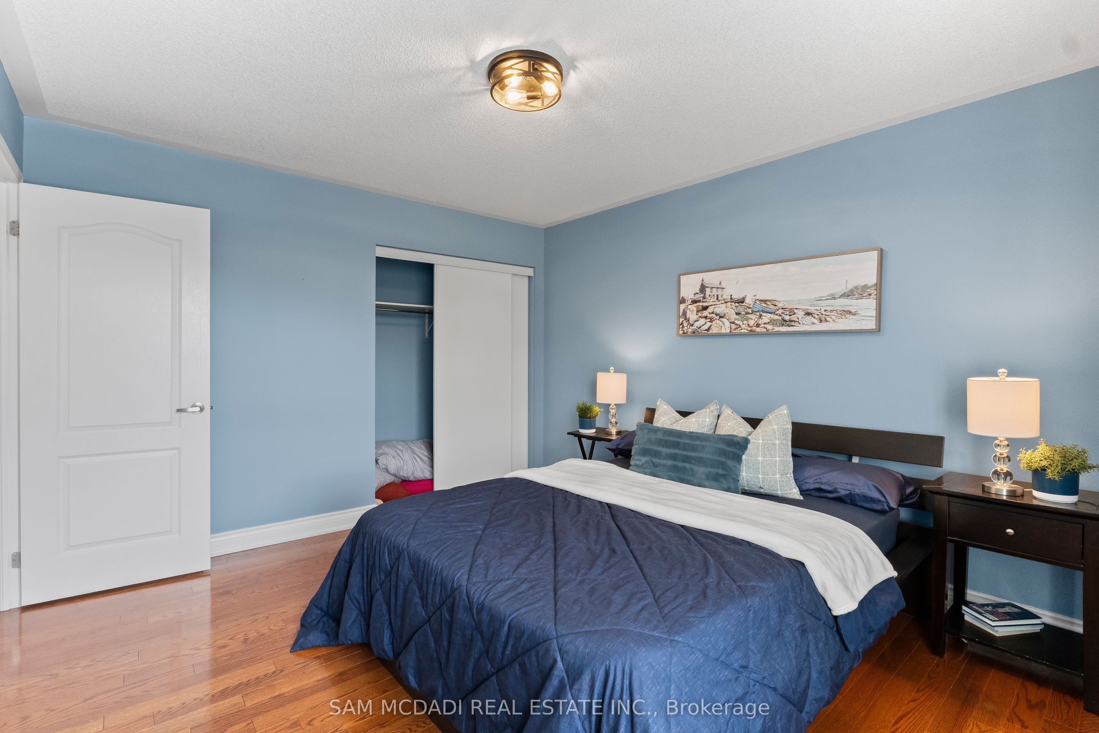 899 Pickersgill Crescent Property Photo 23