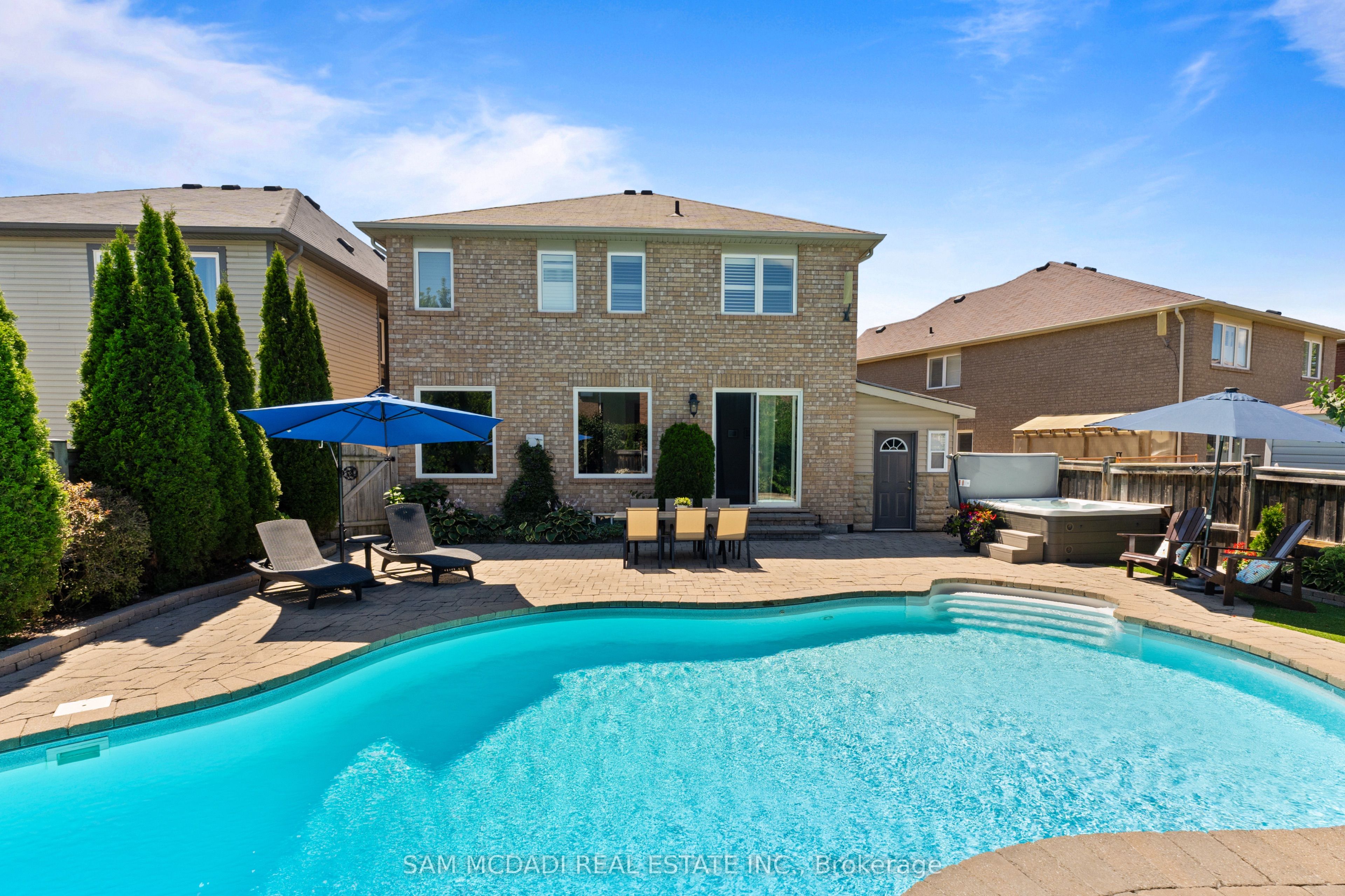 899 Pickersgill Crescent Property Photo 37