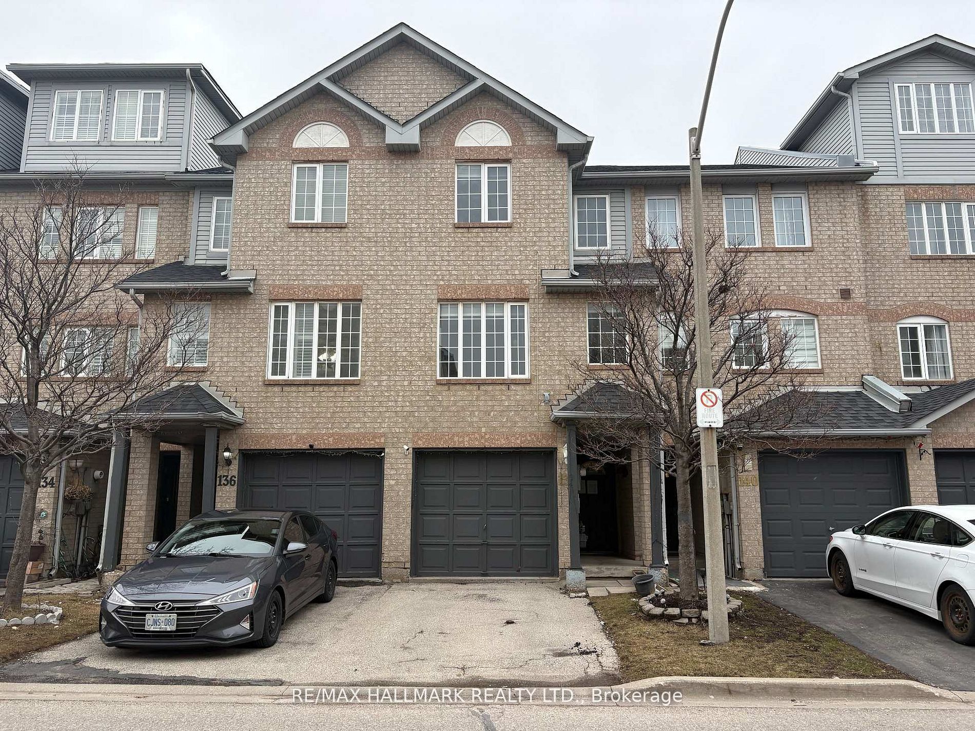 138 Spadina Road Property Photo 1