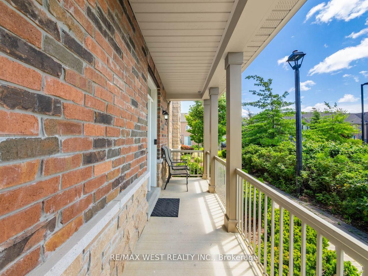 60 Utopia Way Property Photo 5