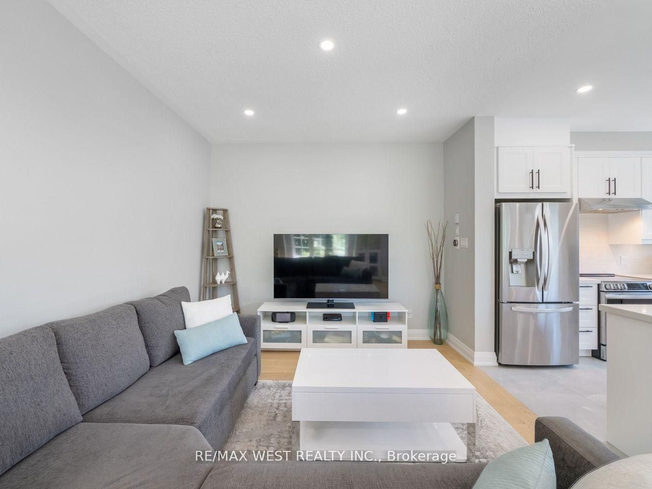 60 Utopia Way Property Photo 12