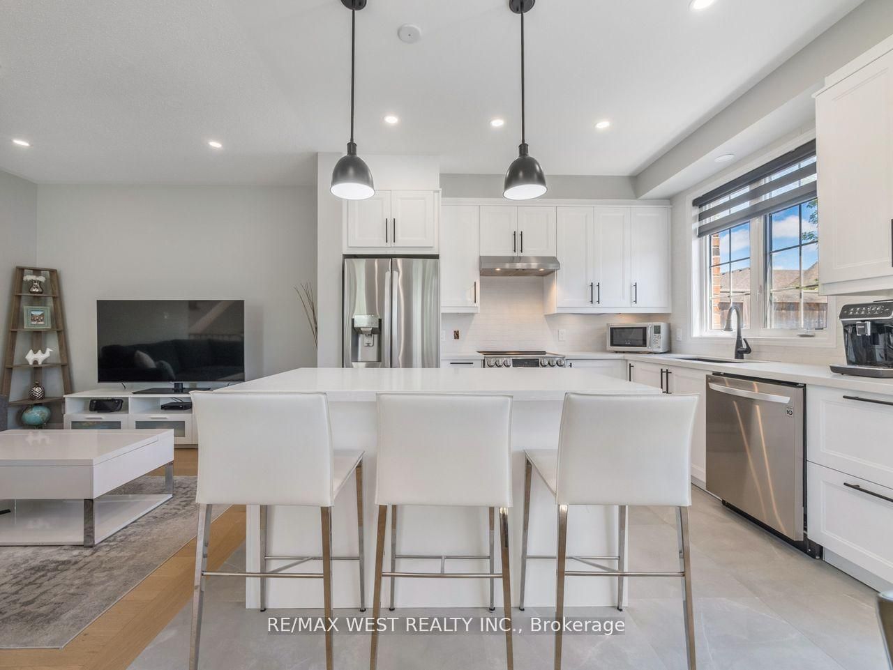 60 Utopia Way Property Photo 14
