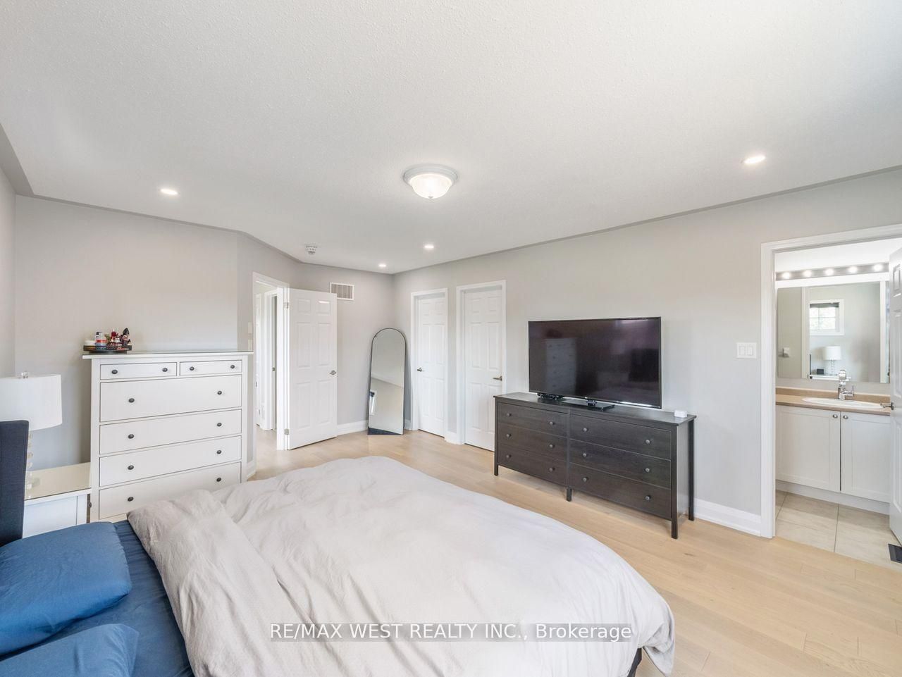 60 Utopia Way Property Photo 28