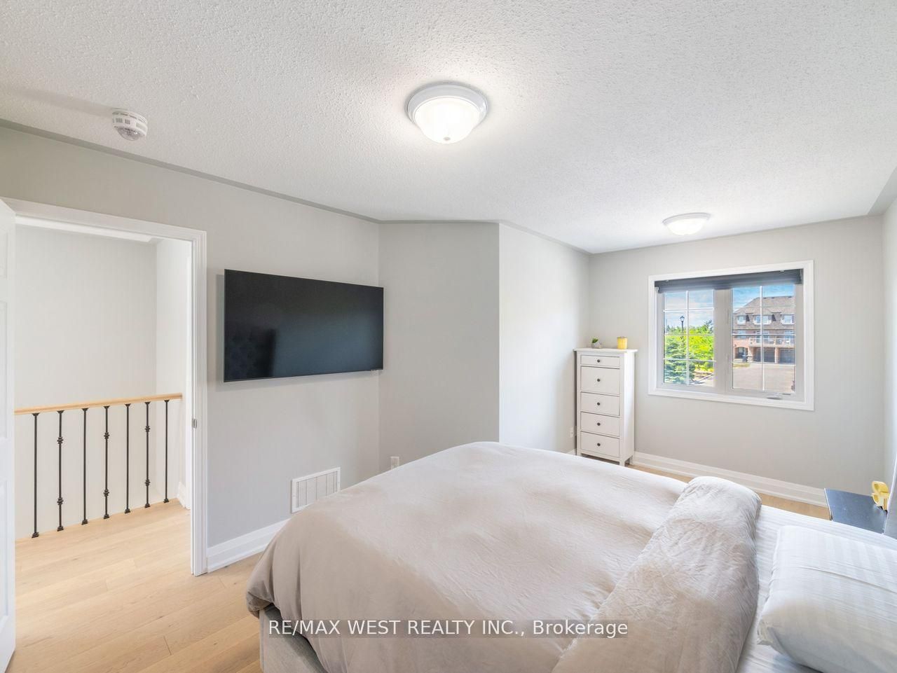 60 Utopia Way Property Photo 35