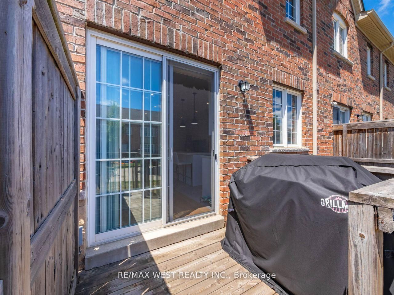 60 Utopia Way Property Photo 44