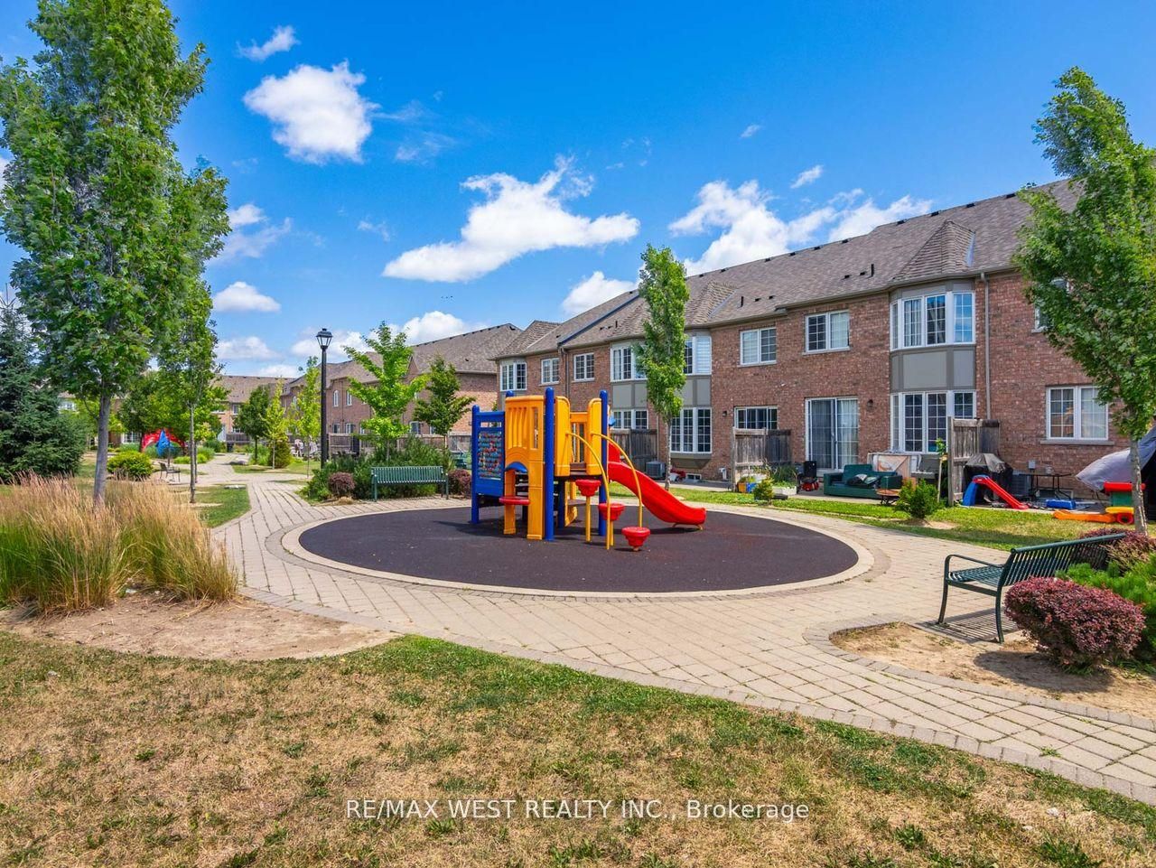 60 Utopia Way Property Photo 48
