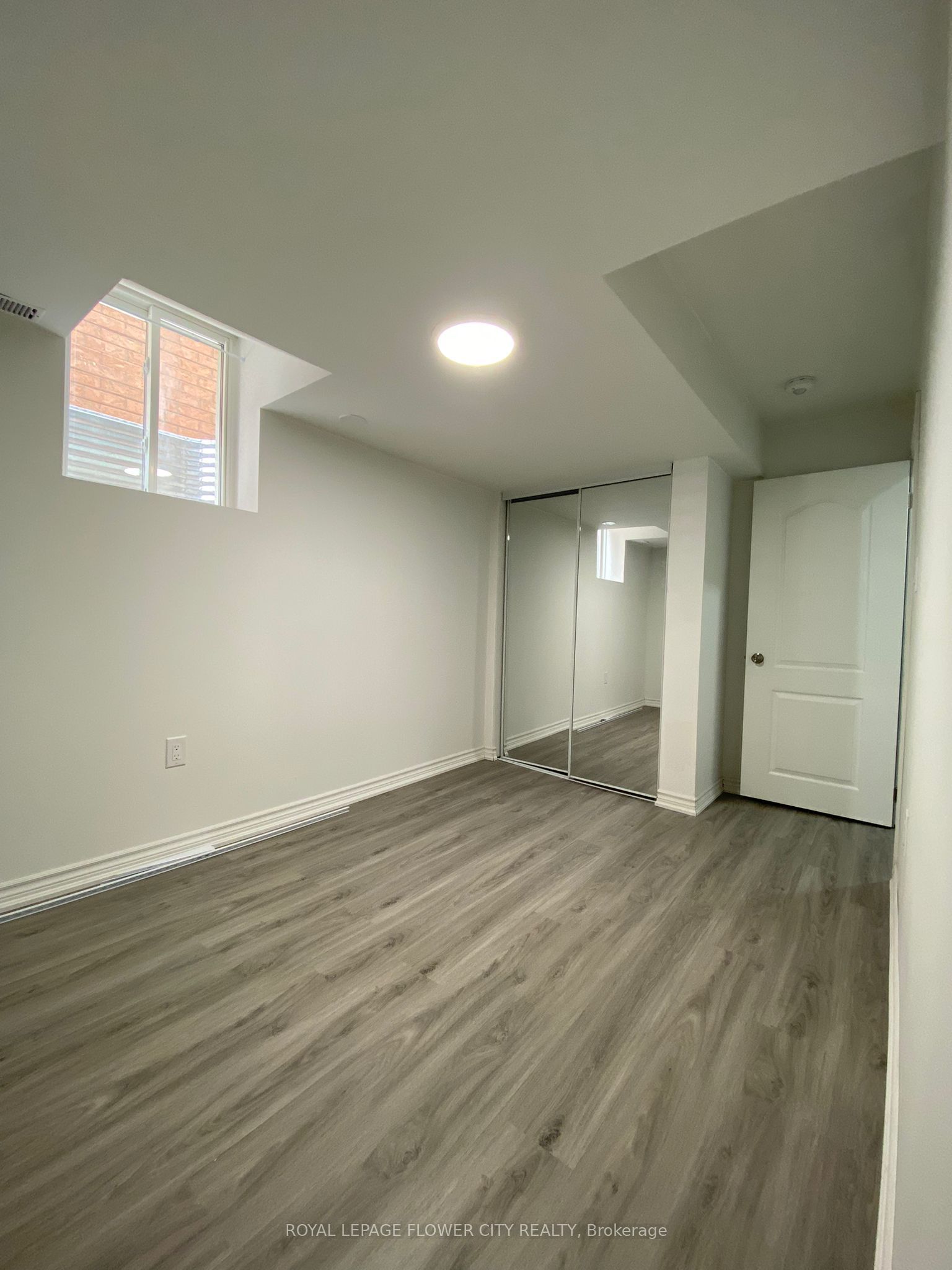 29 Marshmarigold Drive Basement Property Photo 7