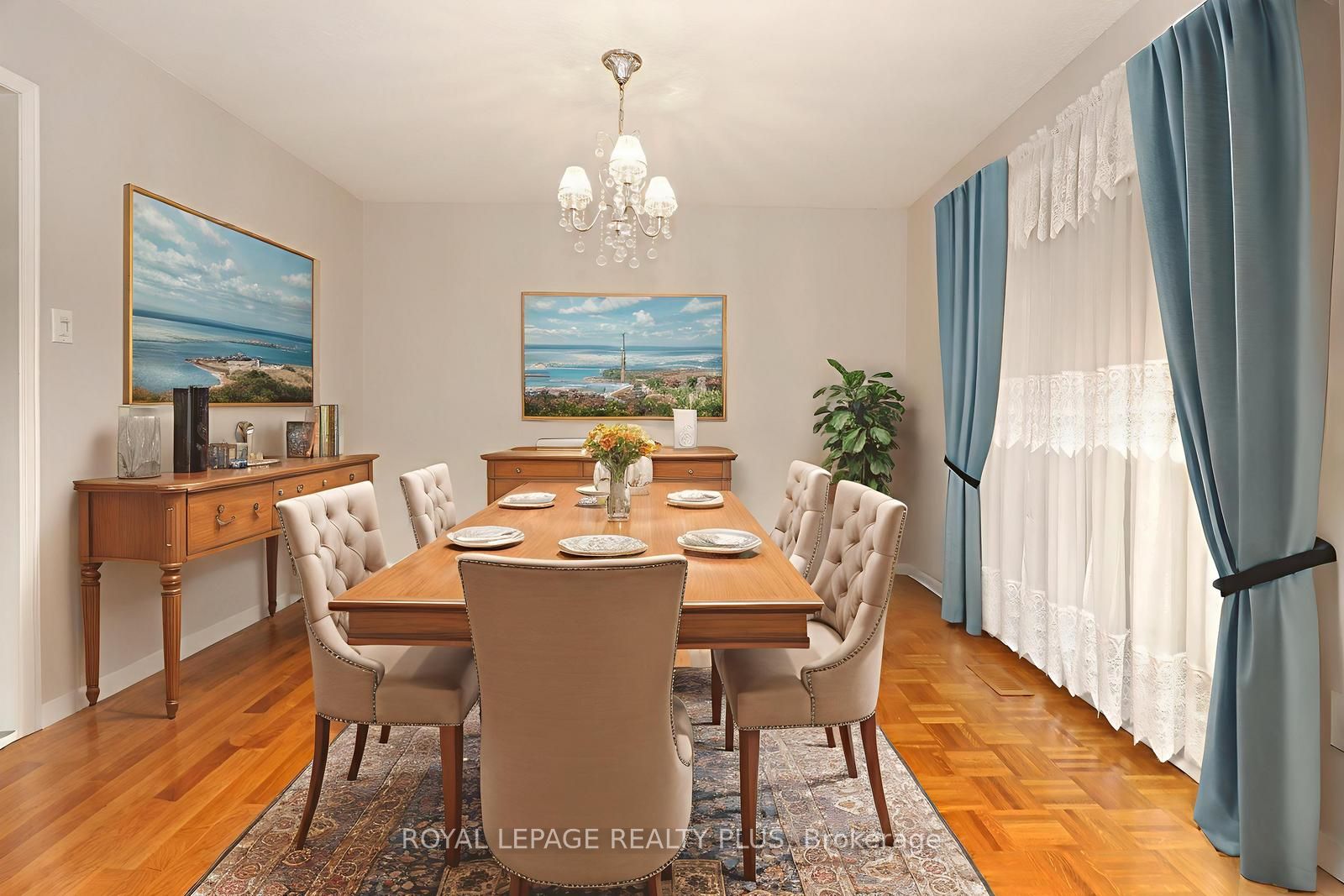 1086 Hedge Drive Property Photo 6