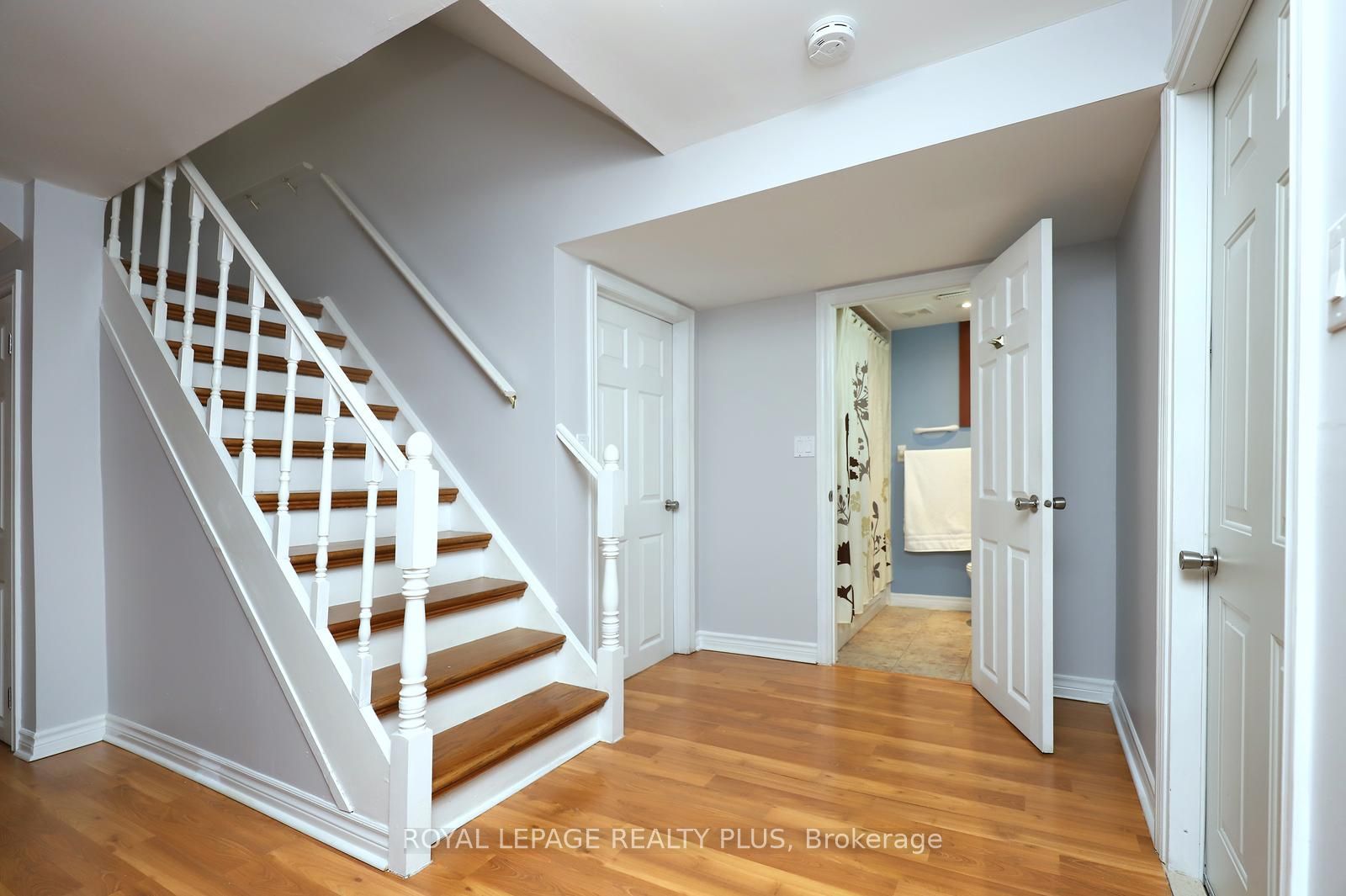 1086 Hedge Drive Property Photo 31