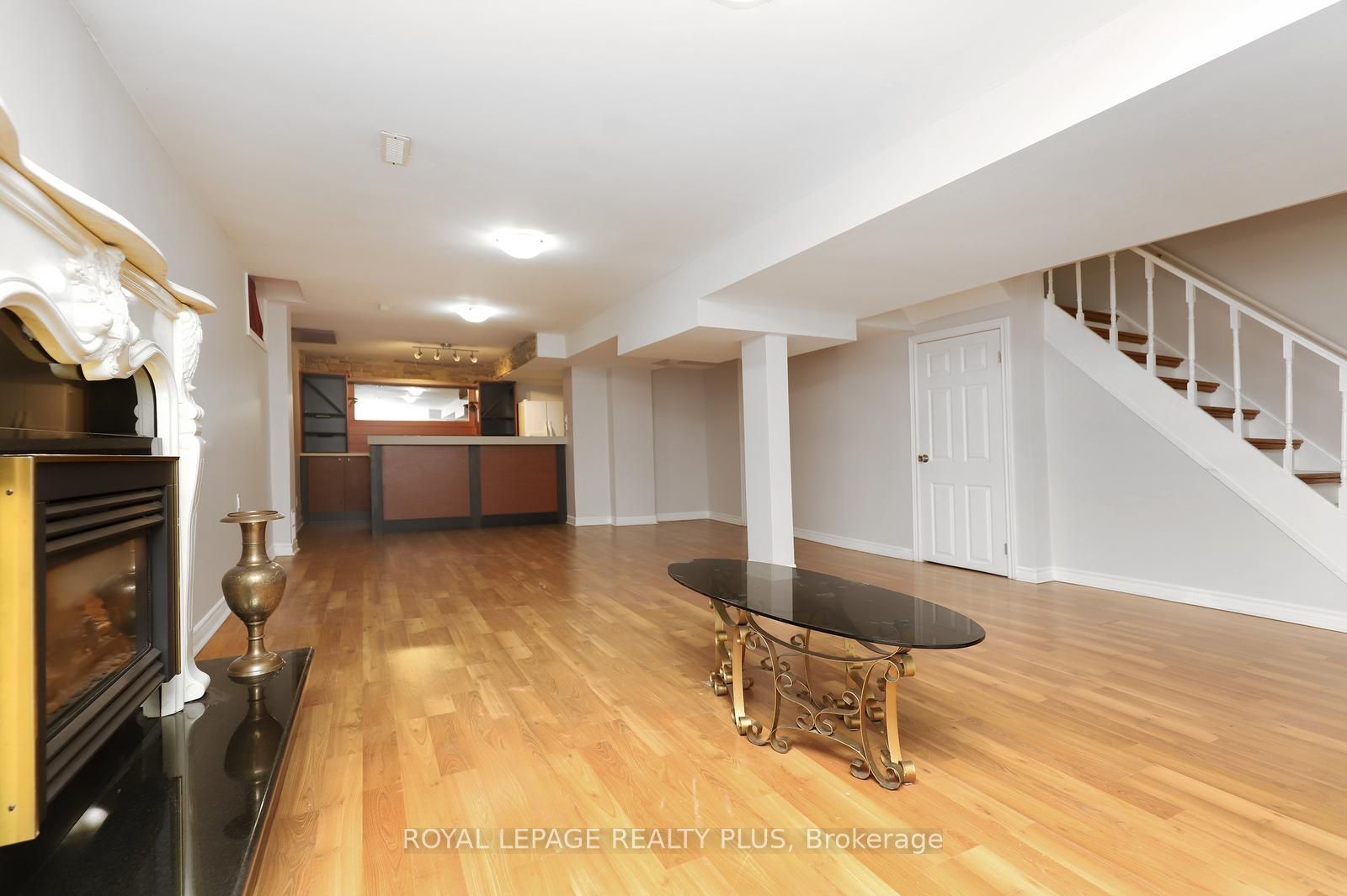 1086 Hedge Drive Property Photo 35