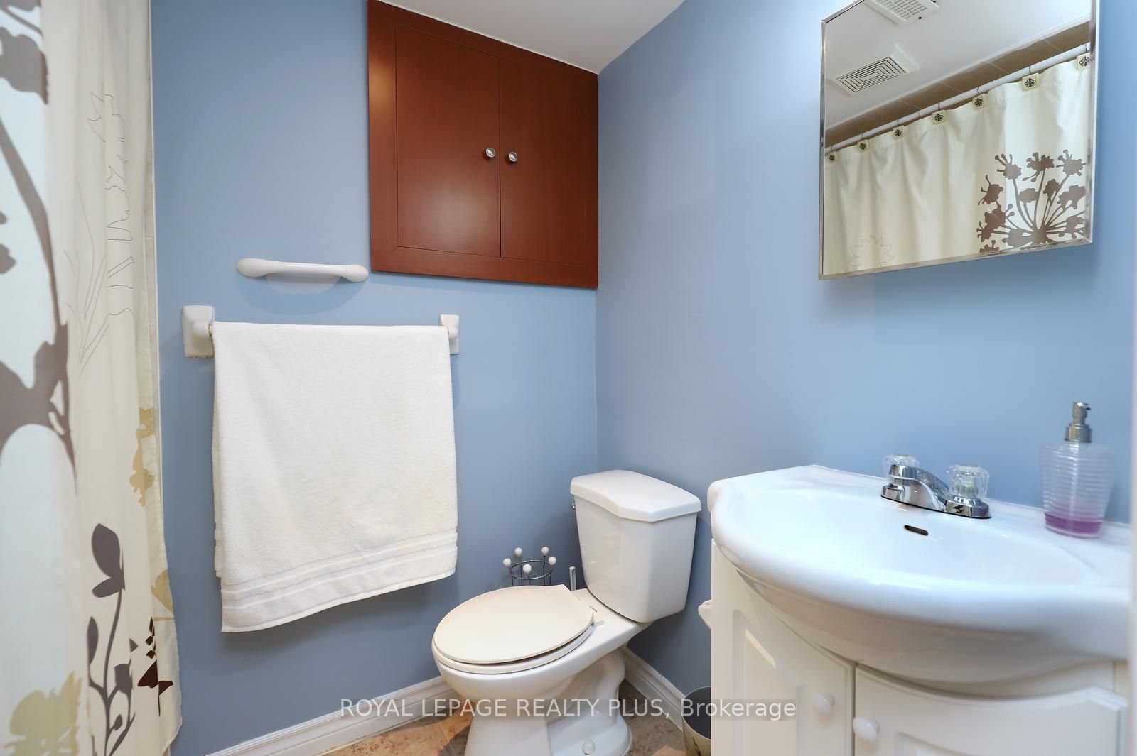1086 Hedge Drive Property Photo 38