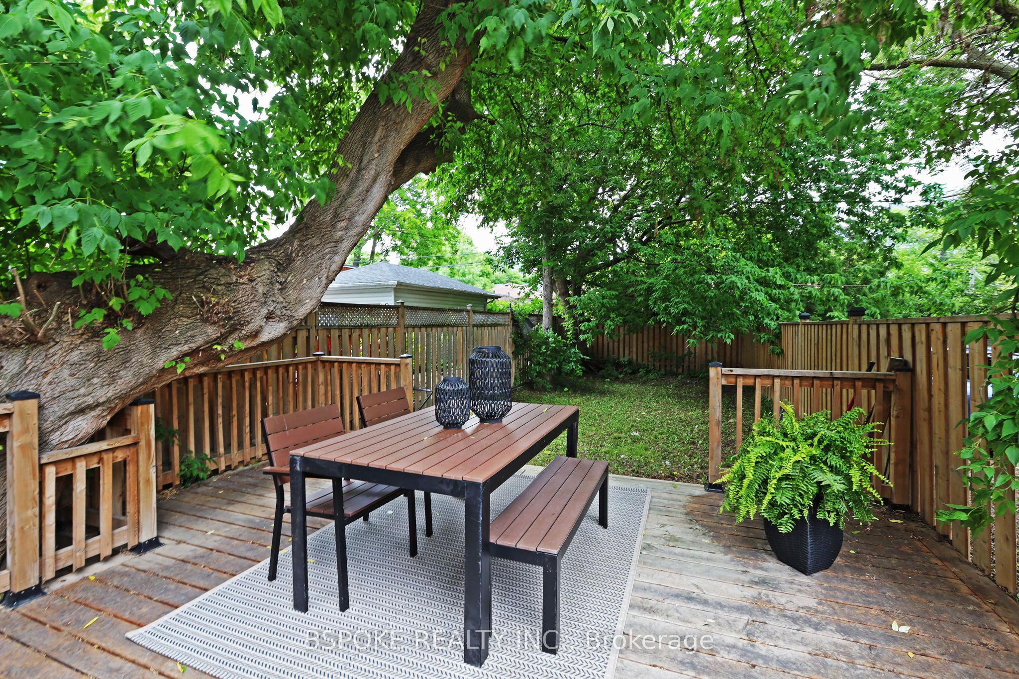 15 Burlington Street Property Photo 33