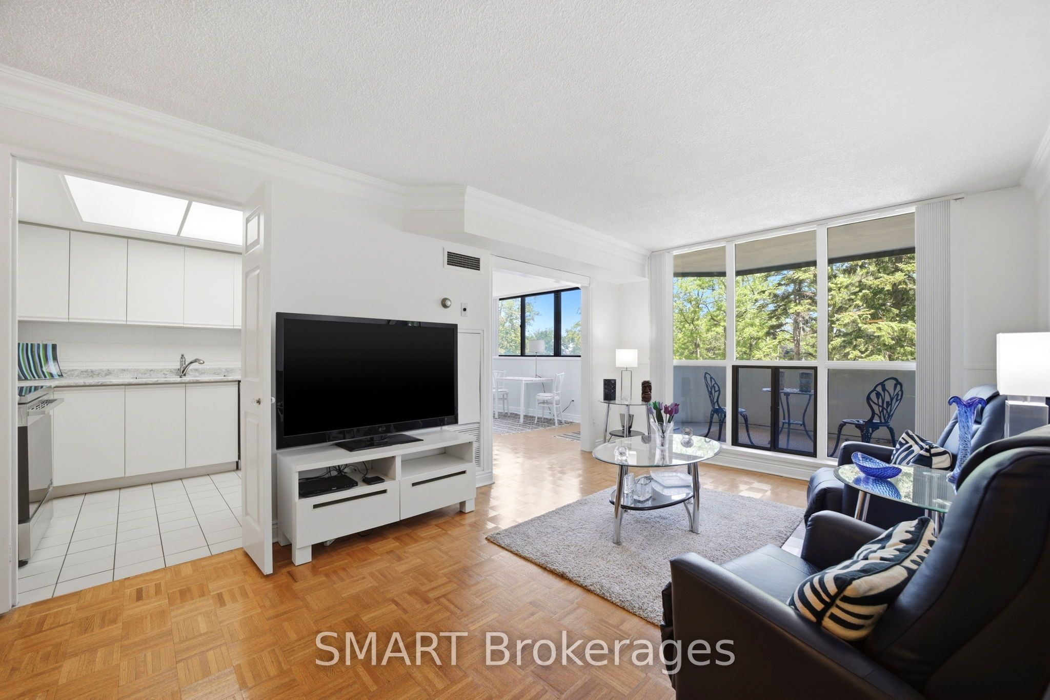 1111 Bough Beeches Boulevard 203 Property Photo 7