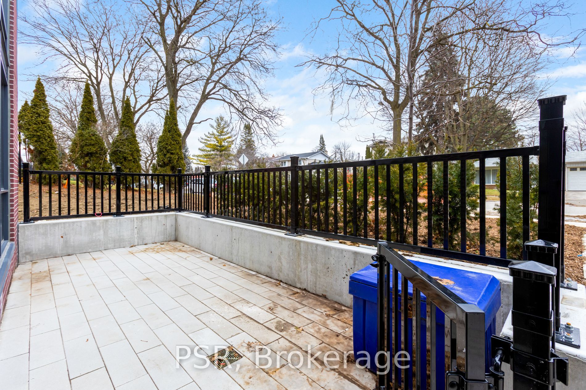 49 Broadfield Drive W 110 Property Photo 19