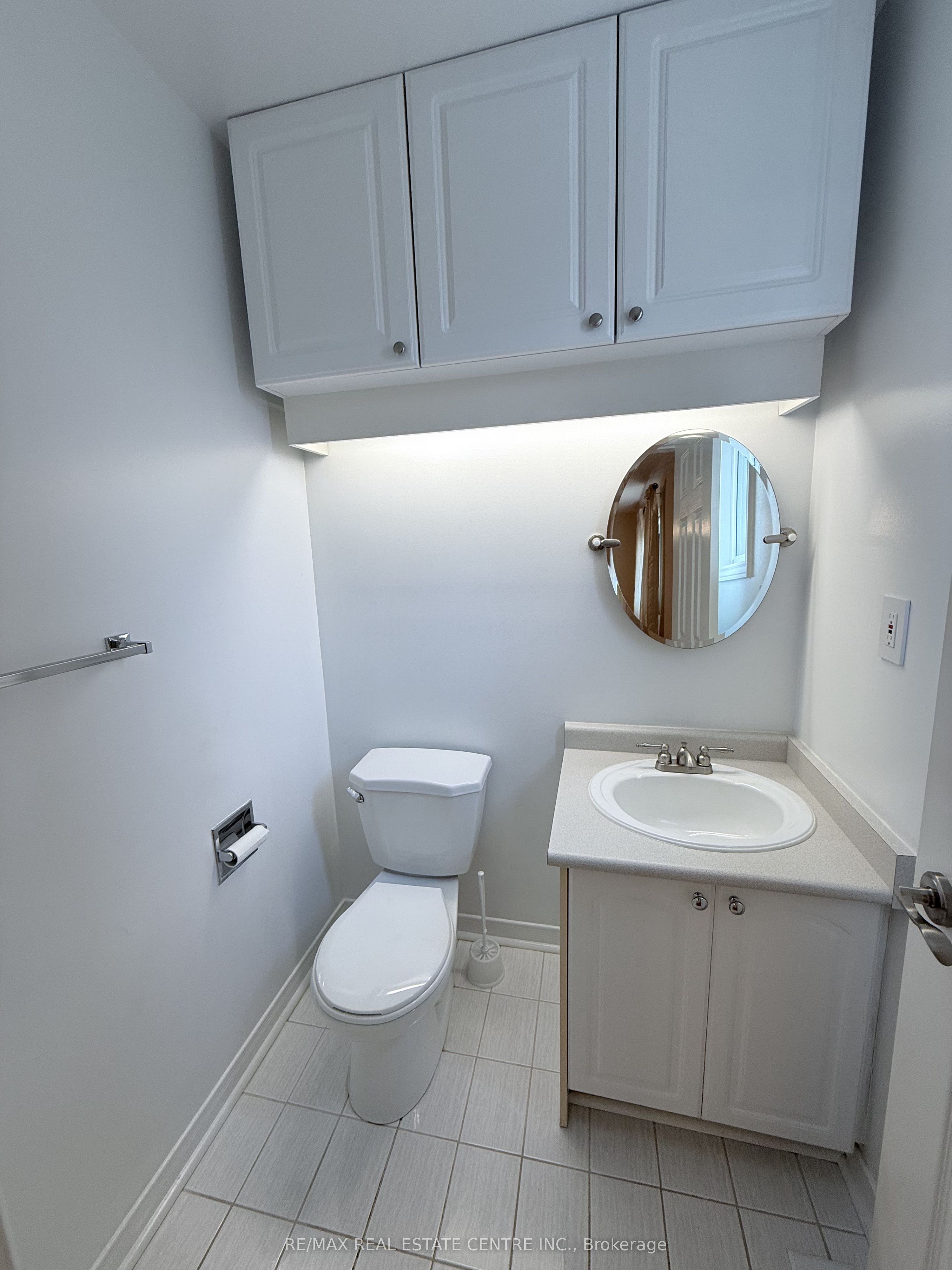 7264 Seabreeze Drive Property Photo 21