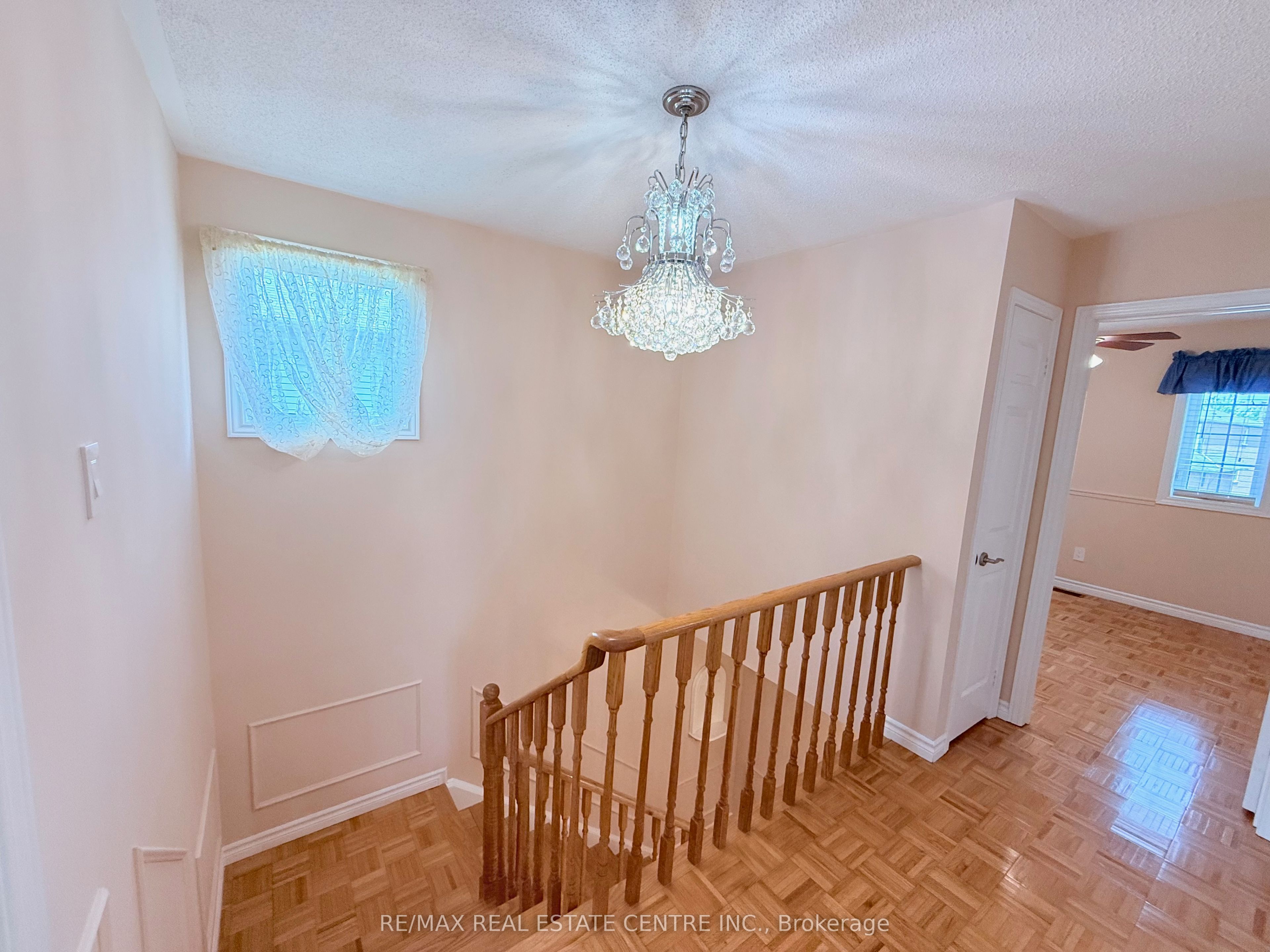 7264 Seabreeze Drive Property Photo 25