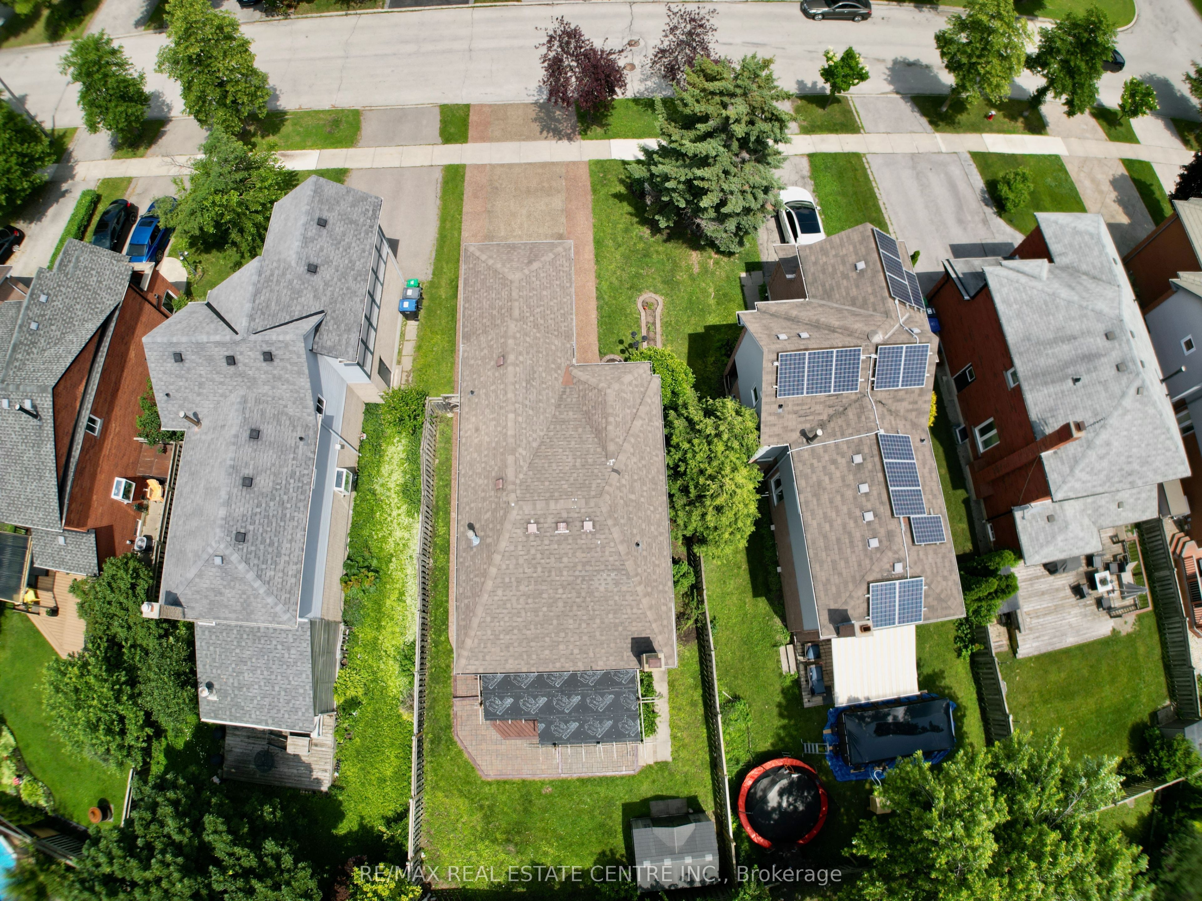 7264 Seabreeze Drive Property Photo 49
