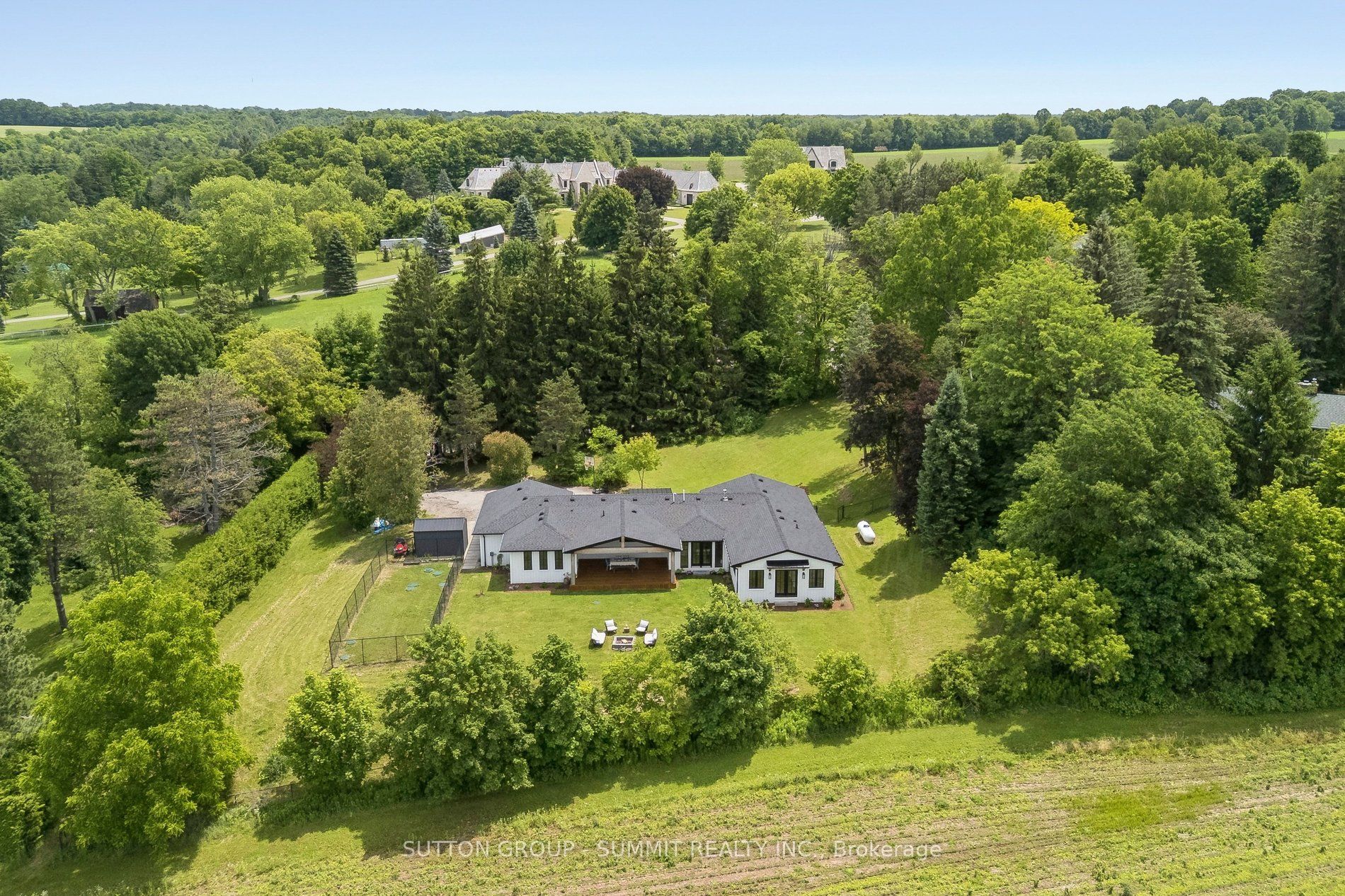 1315 Britannia Road Property Photo 44