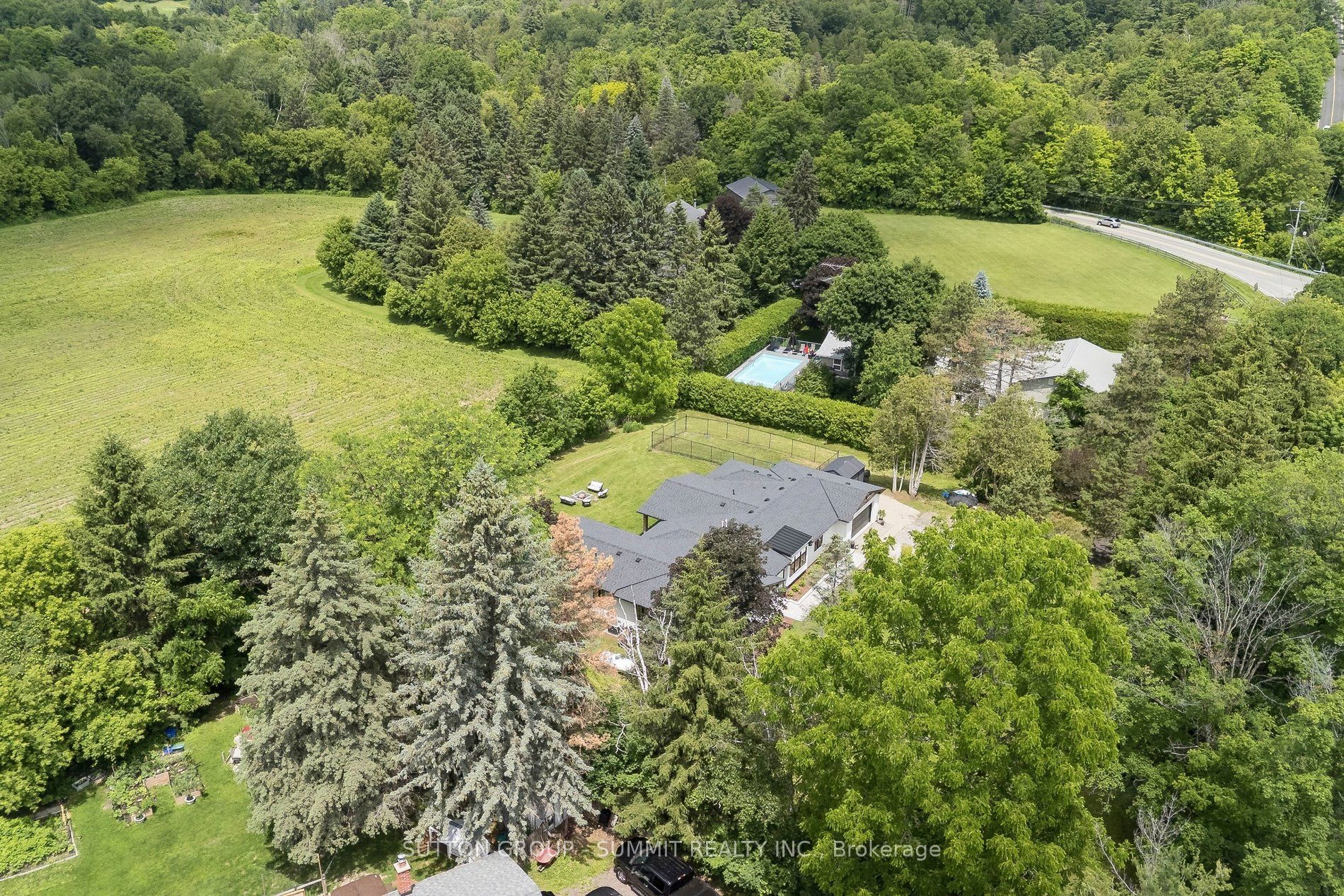 1315 Britannia Road Property Photo 45