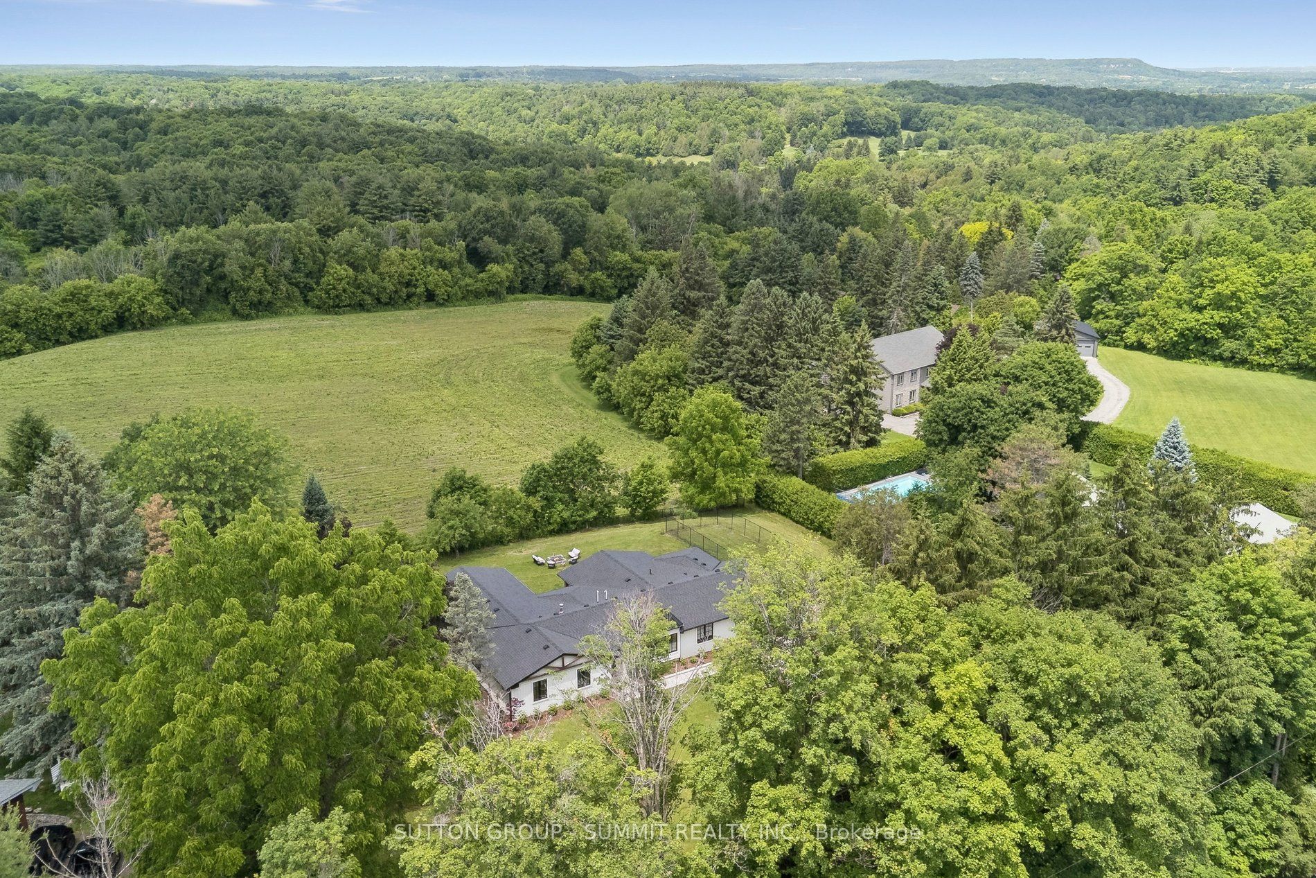 1315 Britannia Road Property Photo 46