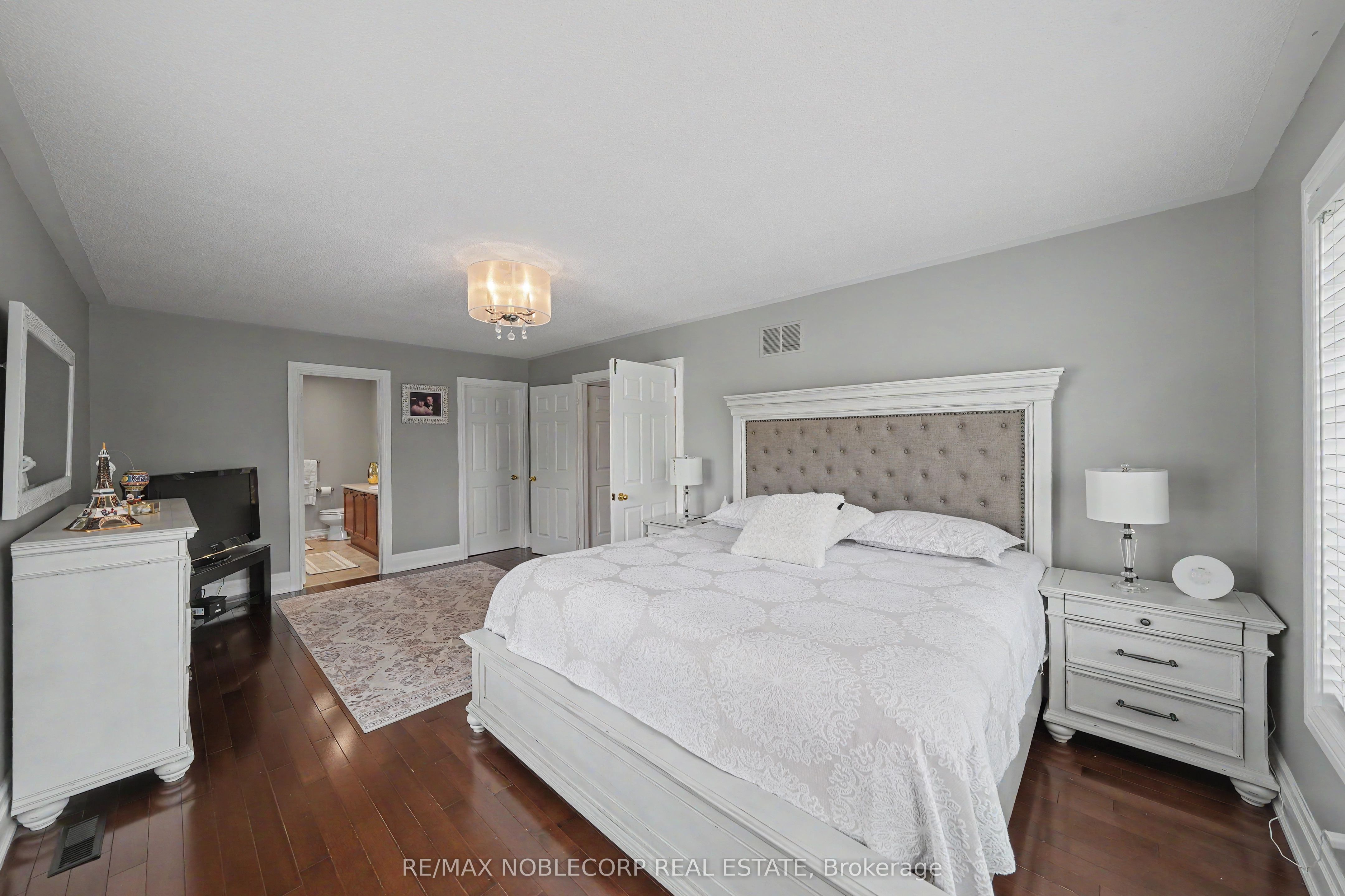 37 Christensen Avenue Property Photo 25