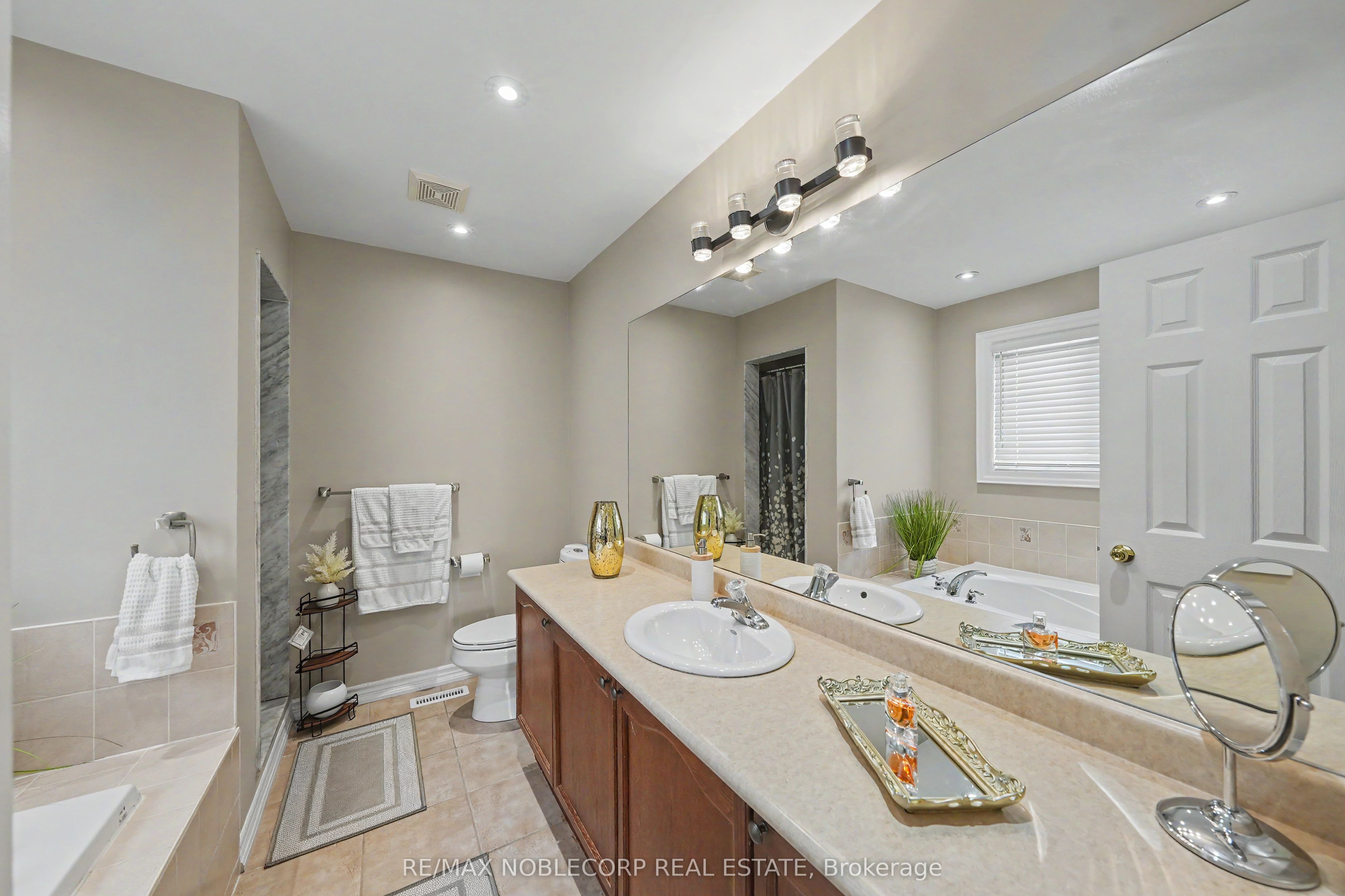 37 Christensen Avenue Property Photo 26