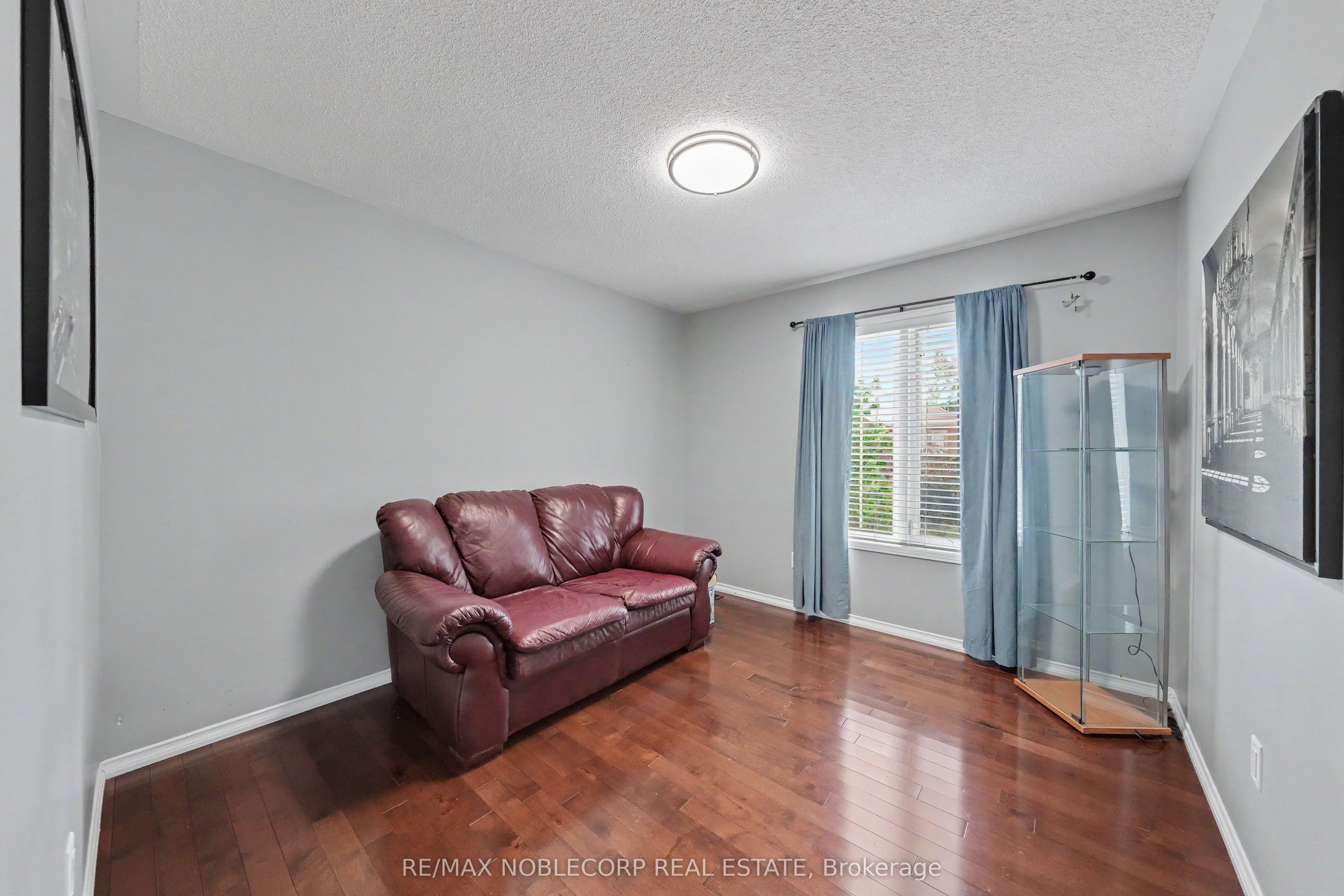37 Christensen Avenue Property Photo 33