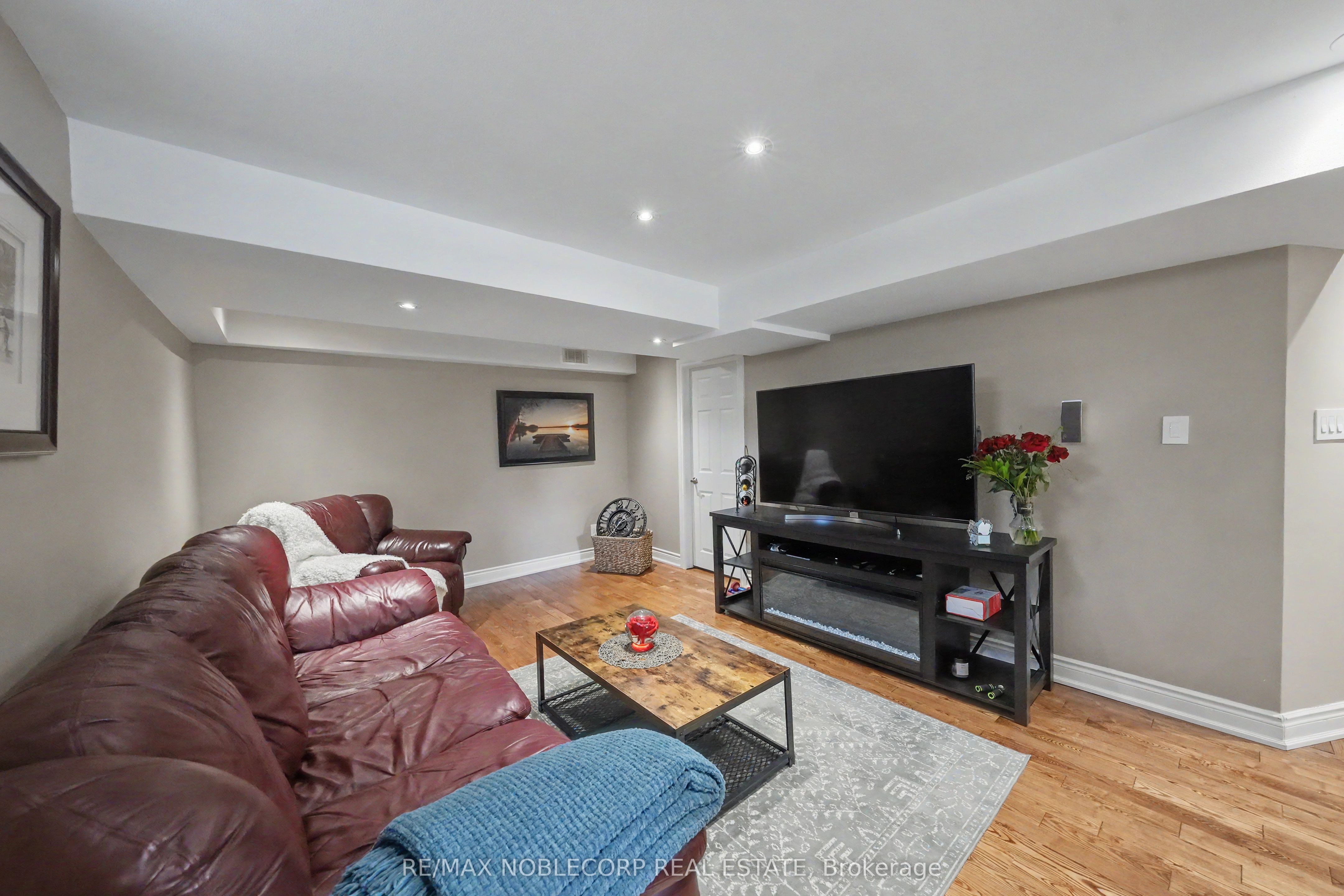 37 Christensen Avenue Property Photo 42