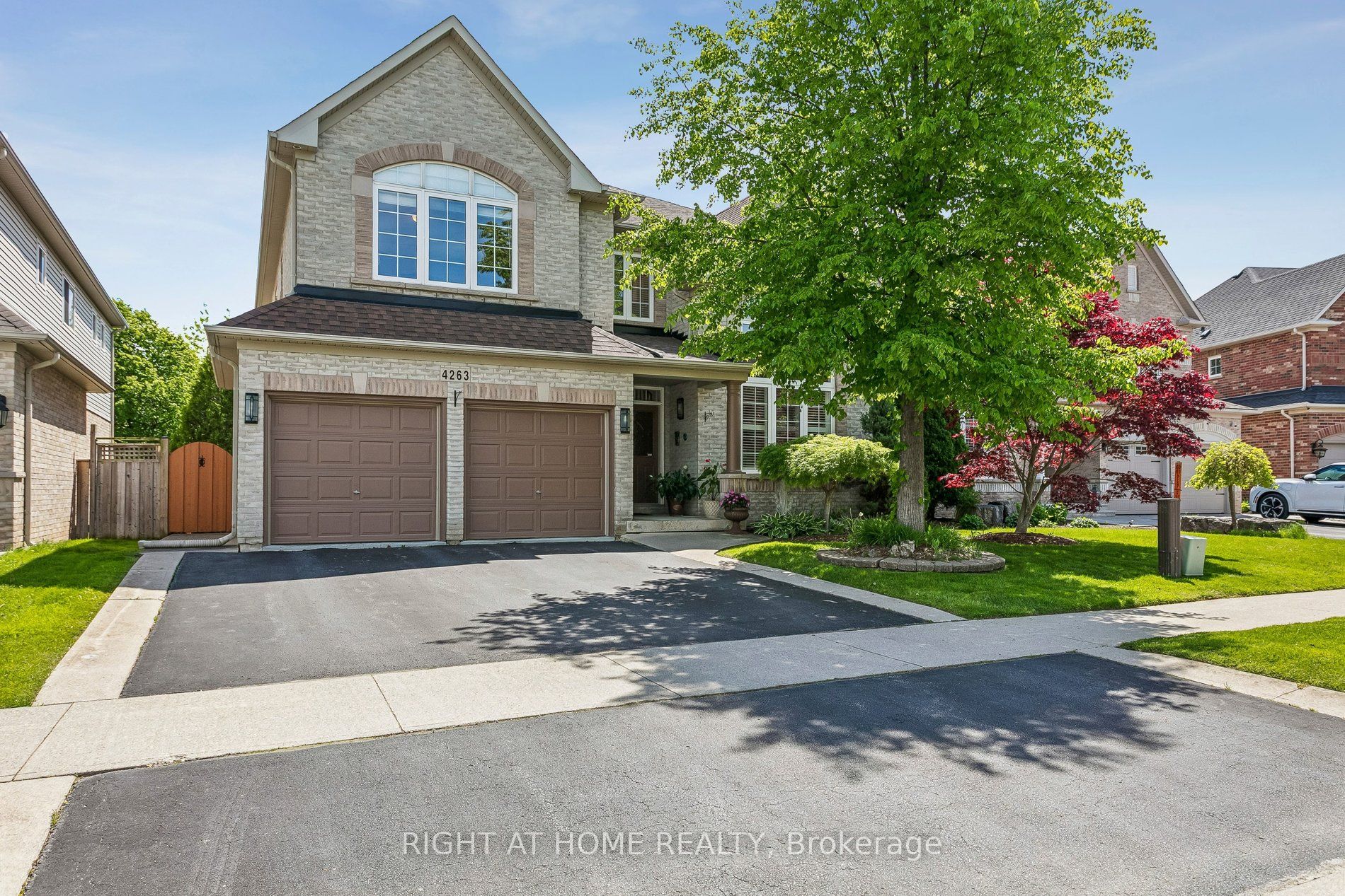 4263 Couples Crescent Property Photo 1